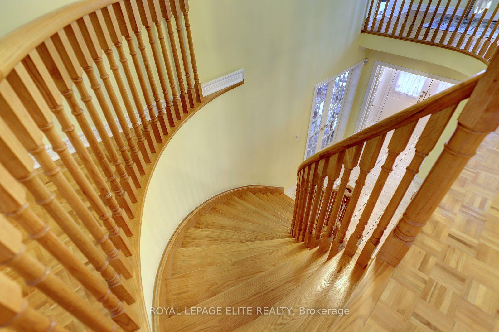 Photo 25 of 5 Pinecone Way E, Brampton, Sandringham-Wellington — HOMEH