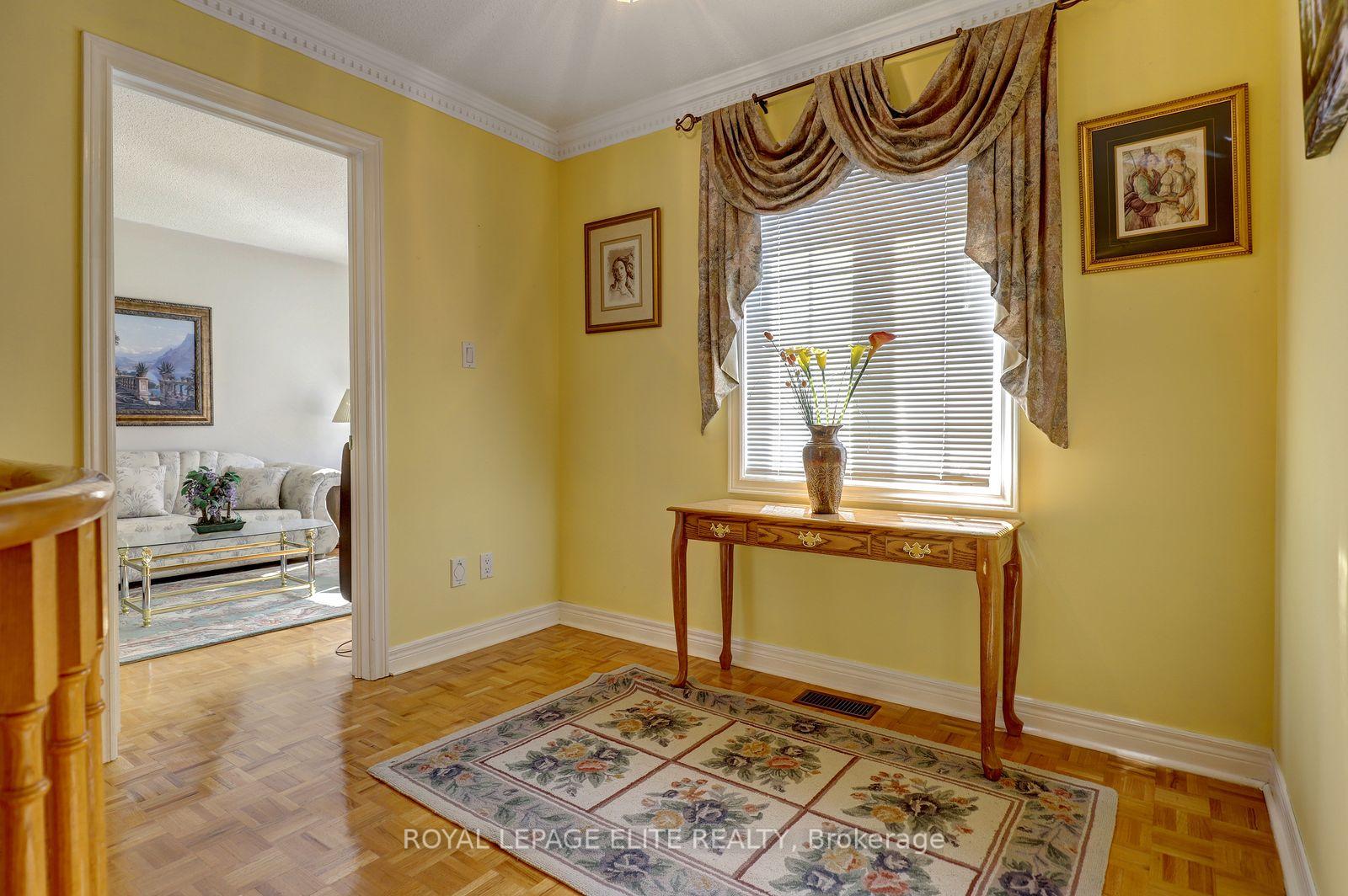 Photo 36 of 5 Pinecone Way E, Brampton, Sandringham-Wellington — HOMEH