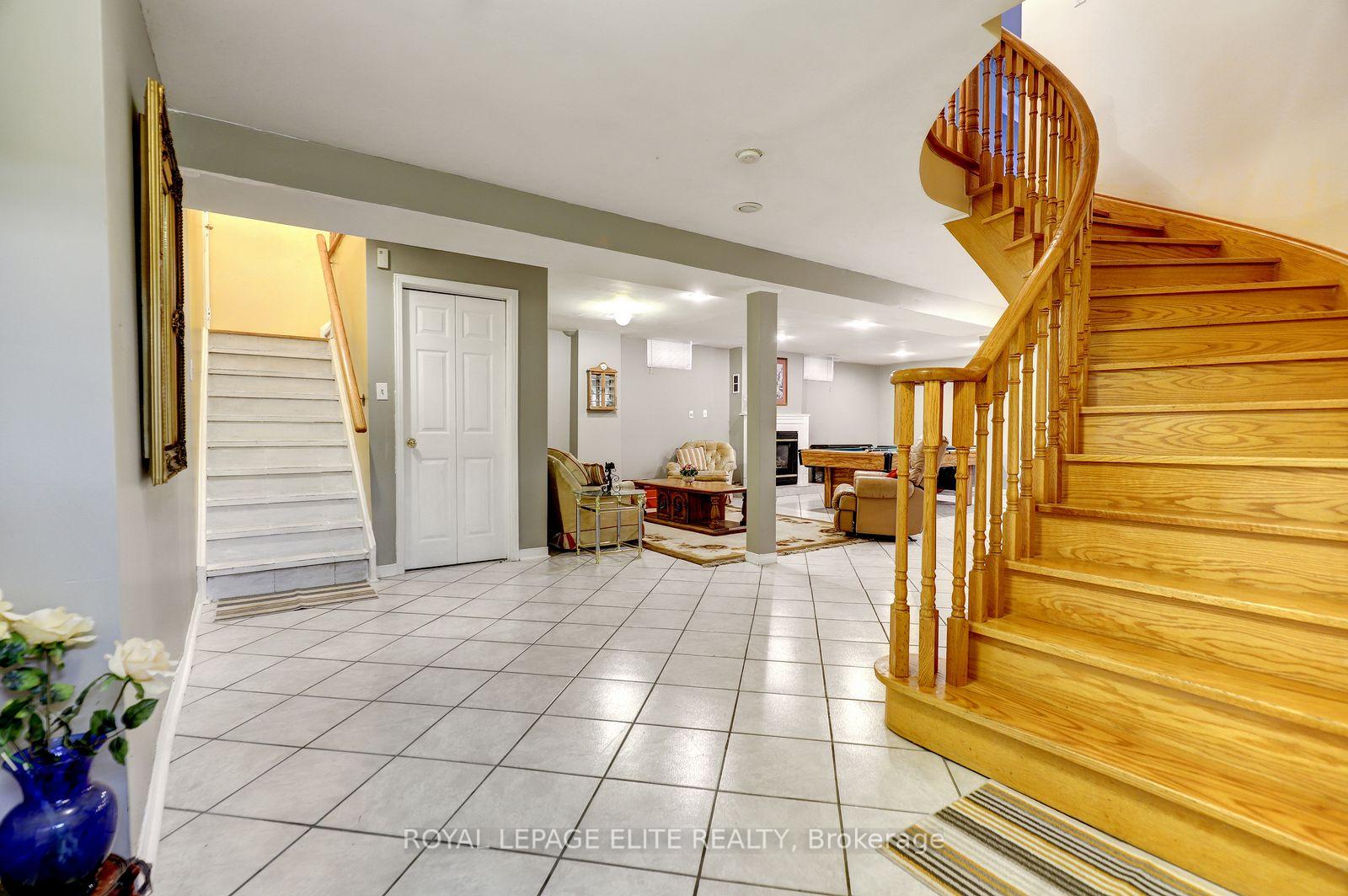 Photo 39 of 5 Pinecone Way E, Brampton, Sandringham-Wellington — HOMEH