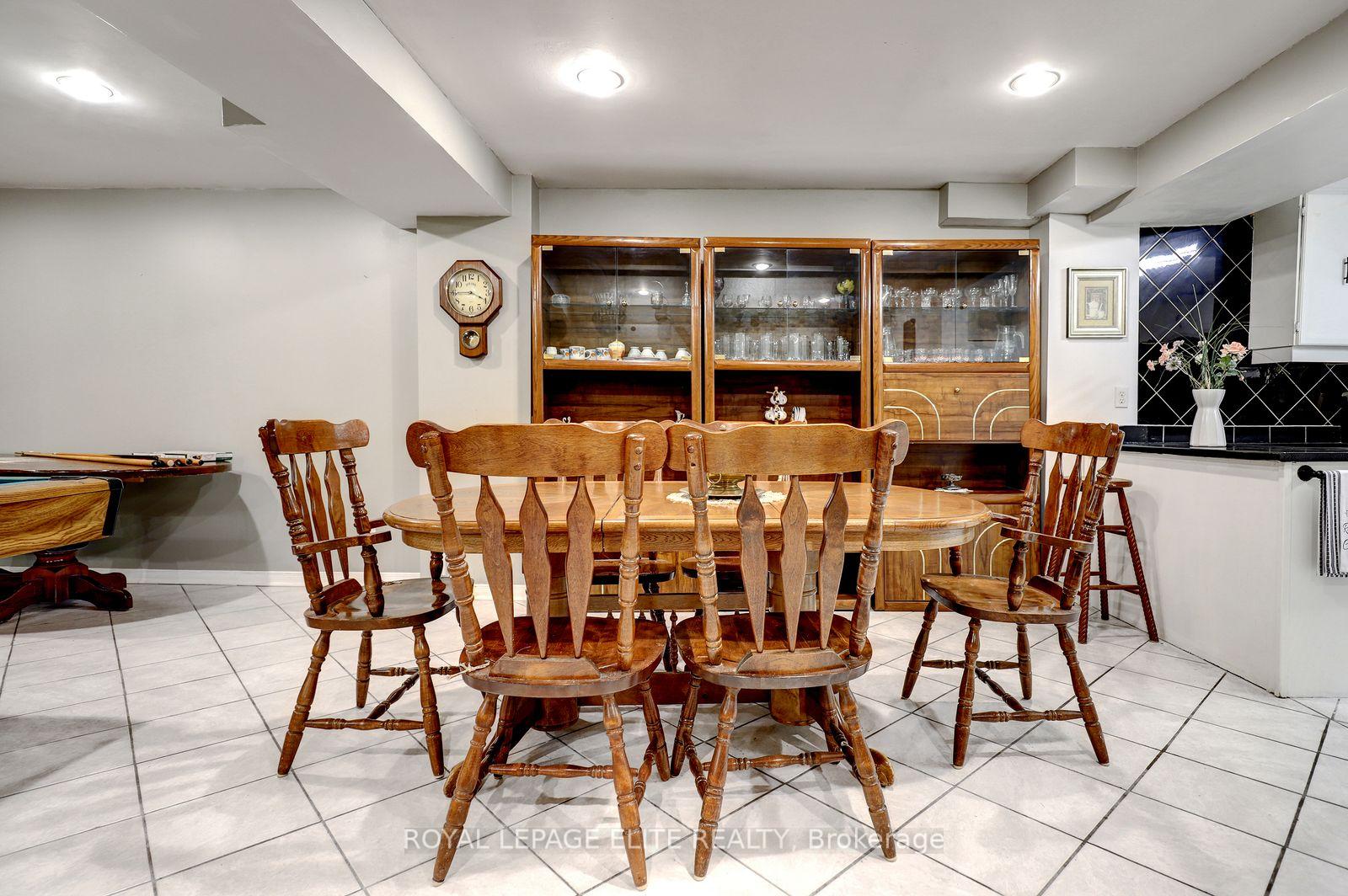 Photo 41 of 5 Pinecone Way E, Brampton, Sandringham-Wellington — HOMEH