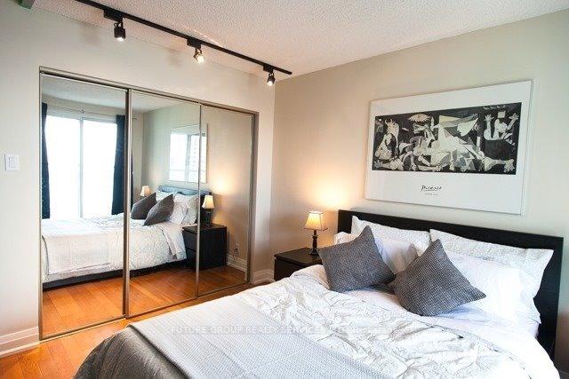Photo 11 of Unit 2409, 77 Harbour Square, Toronto, Waterfront Communities — HOMEH