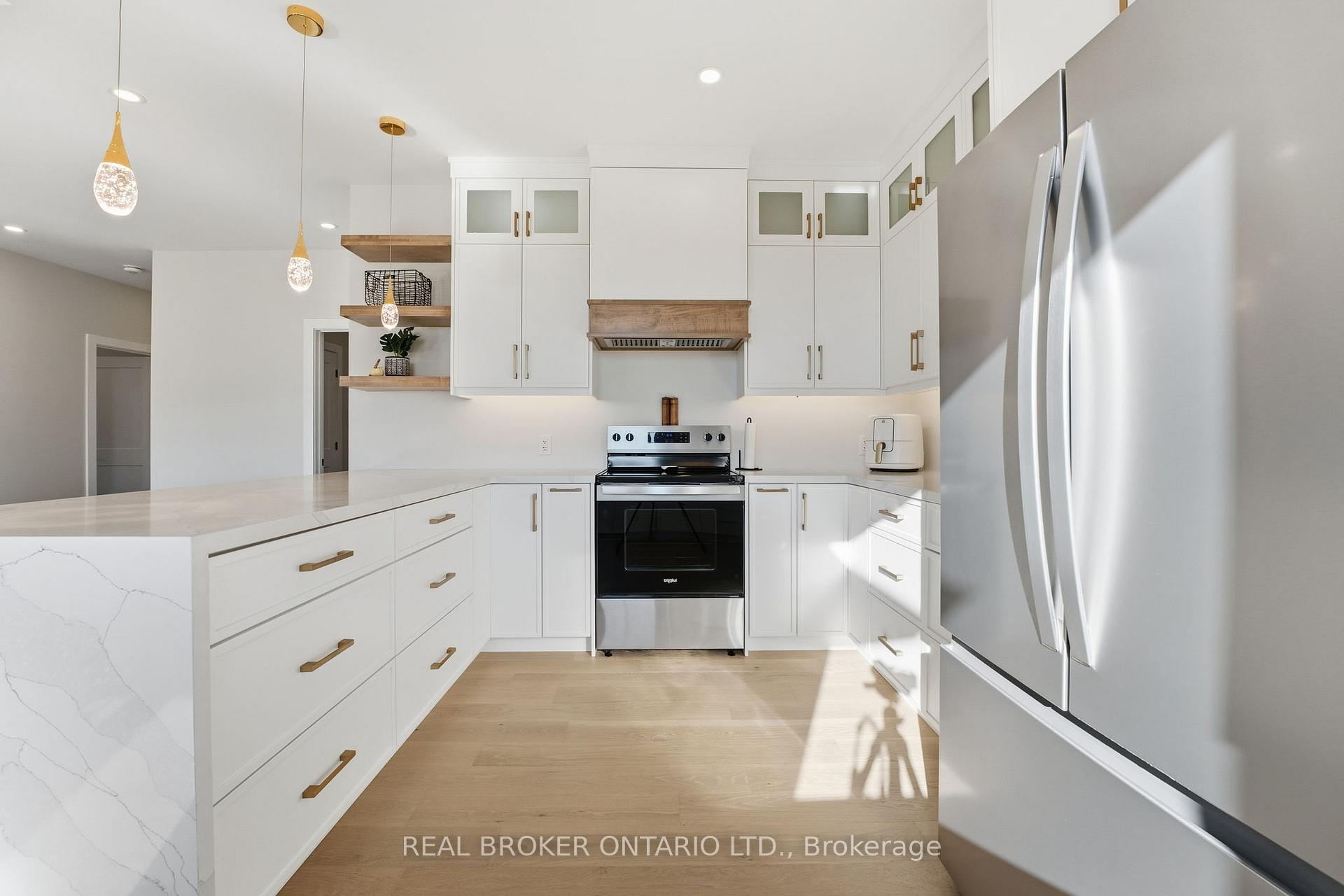 Photo 11 of 48 Rebecca Drive, Aylmer — HOMEH