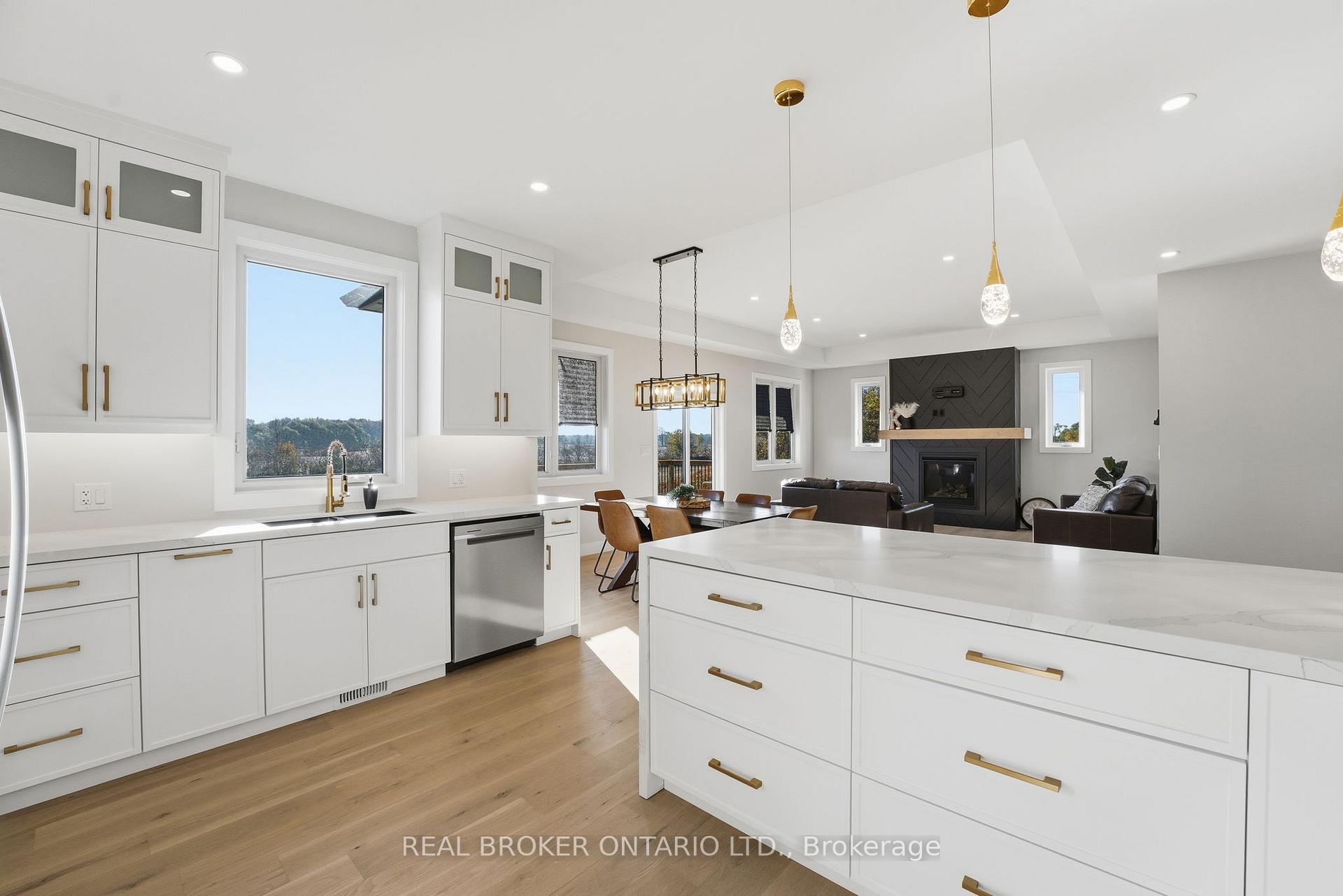 Photo 12 of 48 Rebecca Drive, Aylmer — HOMEH