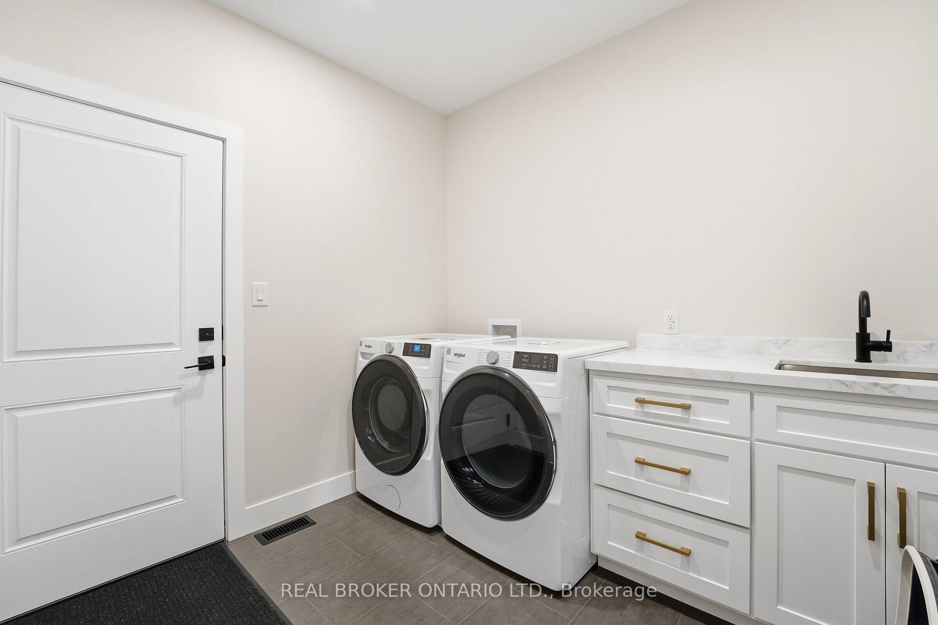 Photo 15 of 48 Rebecca Drive, Aylmer — HOMEH