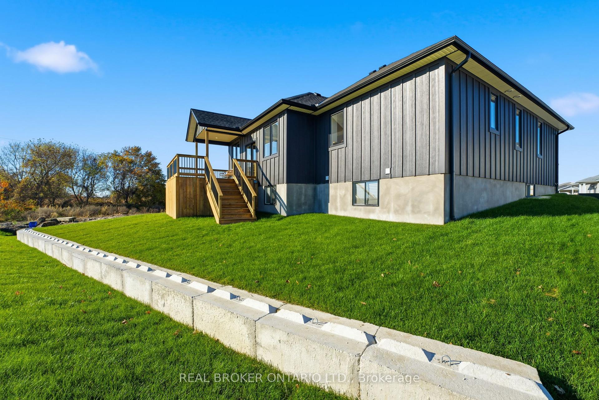 Photo 26 of 48 Rebecca Drive, Aylmer — HOMEH