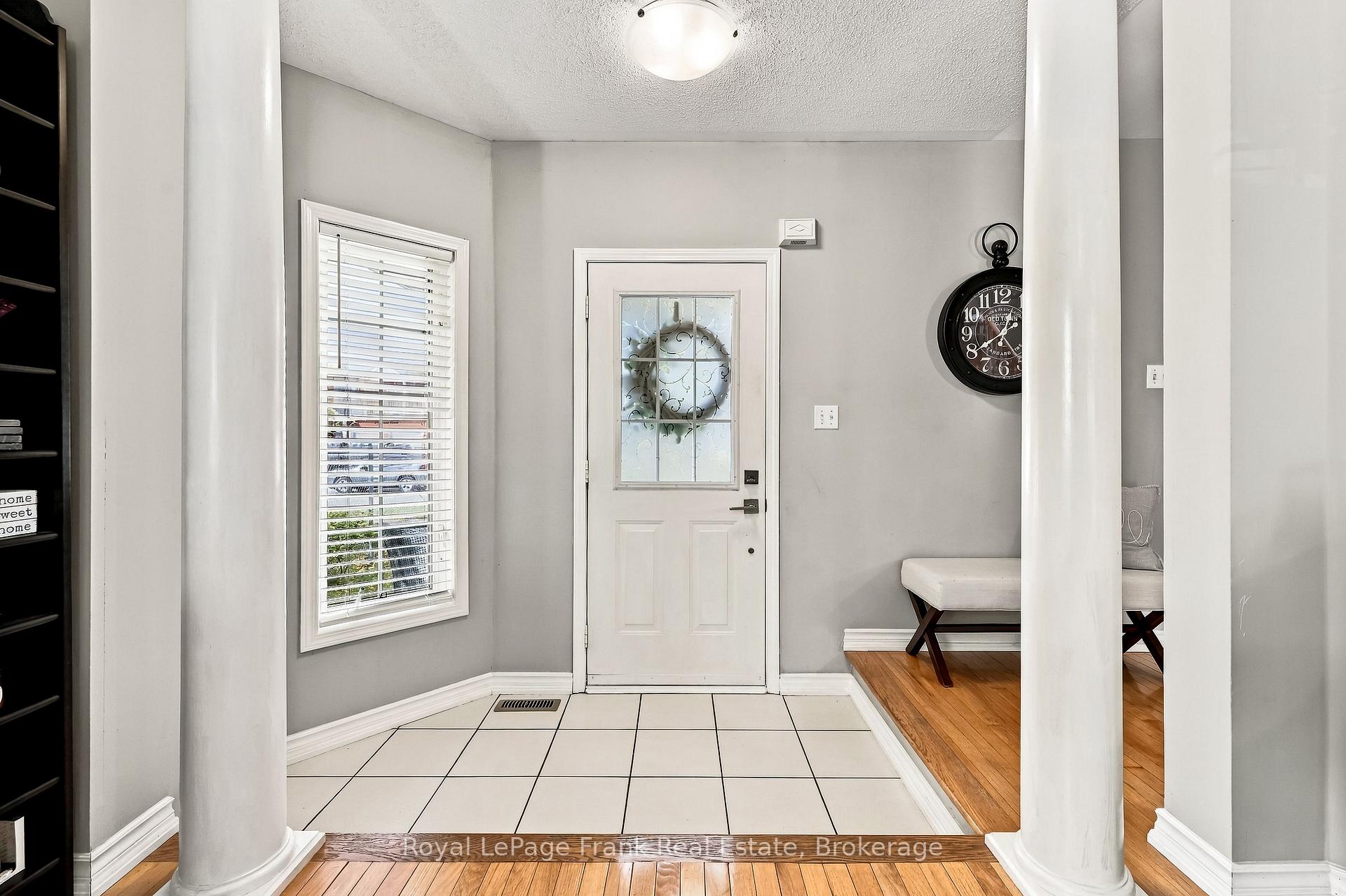 Photo 6 of 15 Sprucewood Crescent, Clarington, Bowmanville — HOMEH