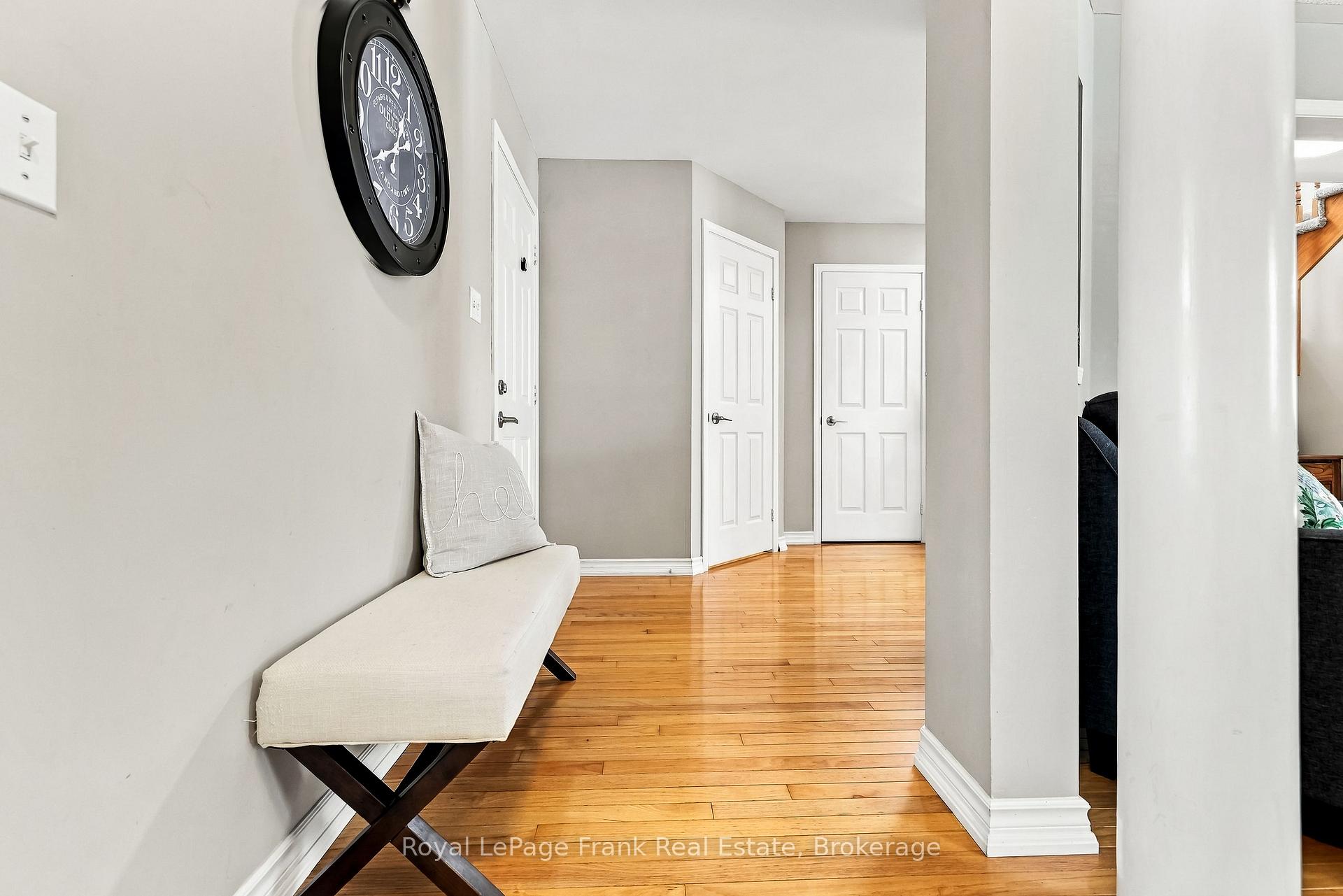 Photo 7 of 15 Sprucewood Crescent, Clarington, Bowmanville — HOMEH