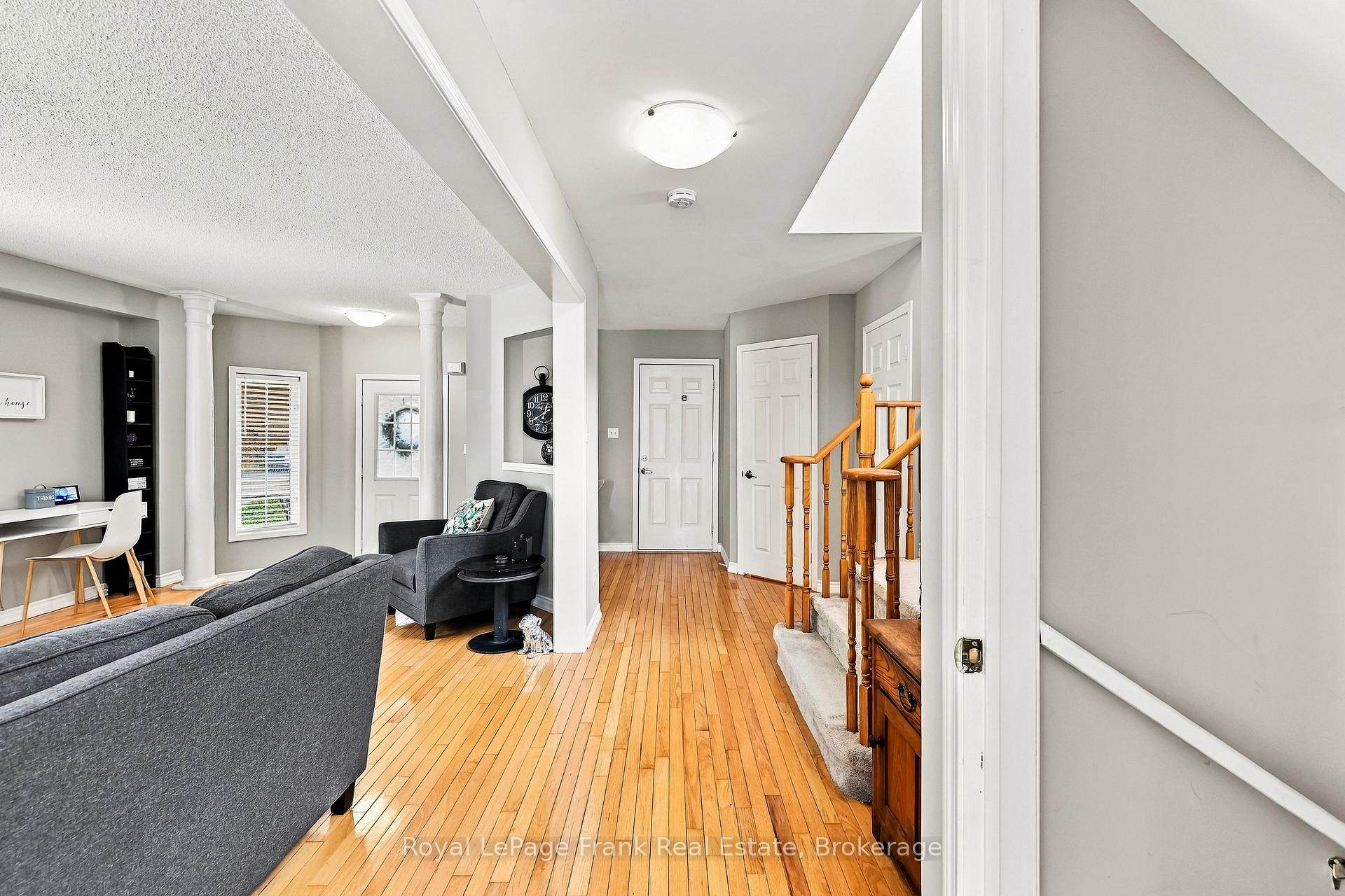 Photo 13 of 15 Sprucewood Crescent, Clarington, Bowmanville — HOMEH
