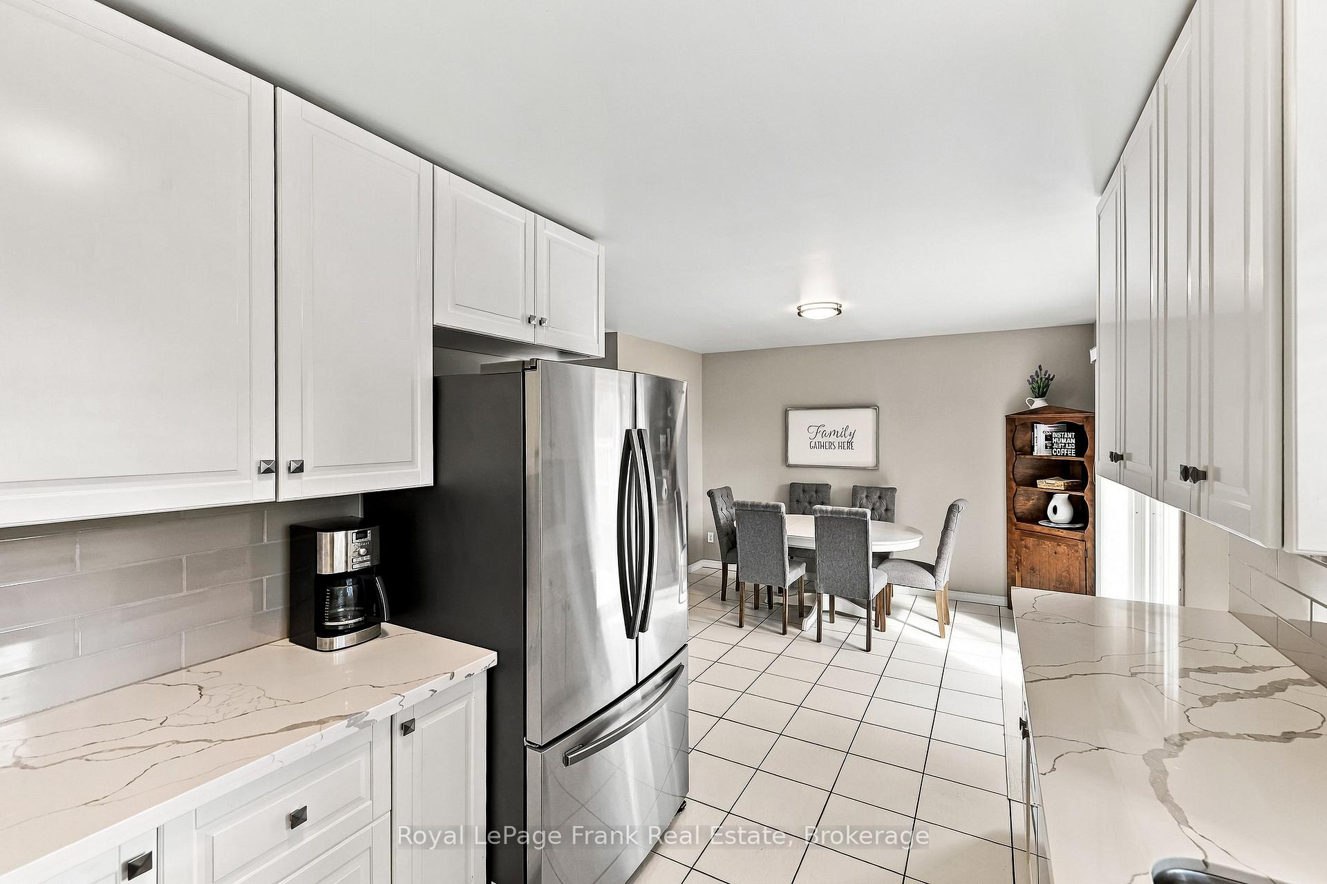 Photo 16 of 15 Sprucewood Crescent, Clarington, Bowmanville — HOMEH