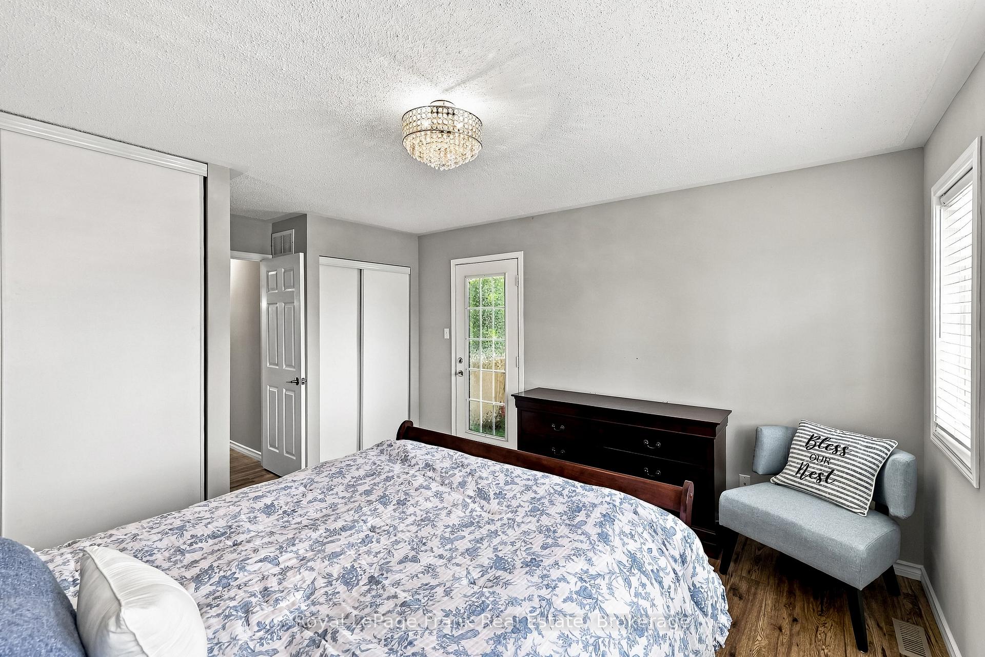 Photo 26 of 15 Sprucewood Crescent, Clarington, Bowmanville — HOMEH