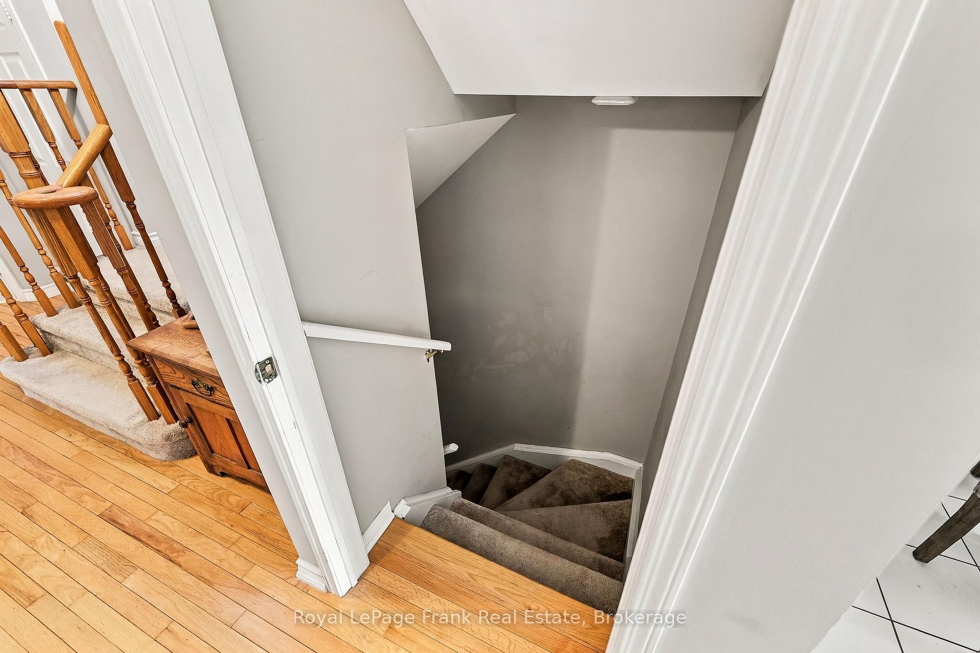 Photo 33 of 15 Sprucewood Crescent, Clarington, Bowmanville — HOMEH