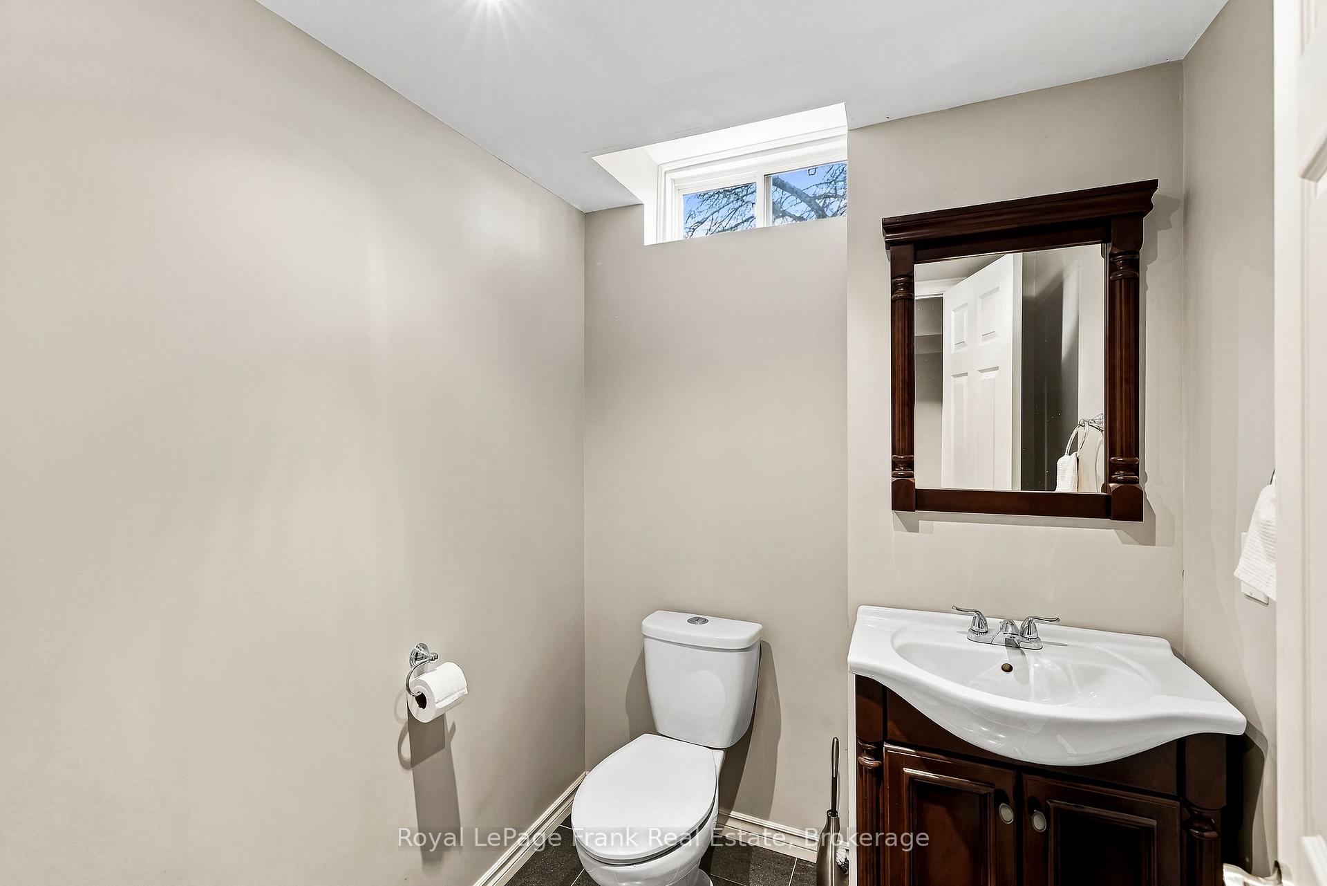 Photo 38 of 15 Sprucewood Crescent, Clarington, Bowmanville — HOMEH