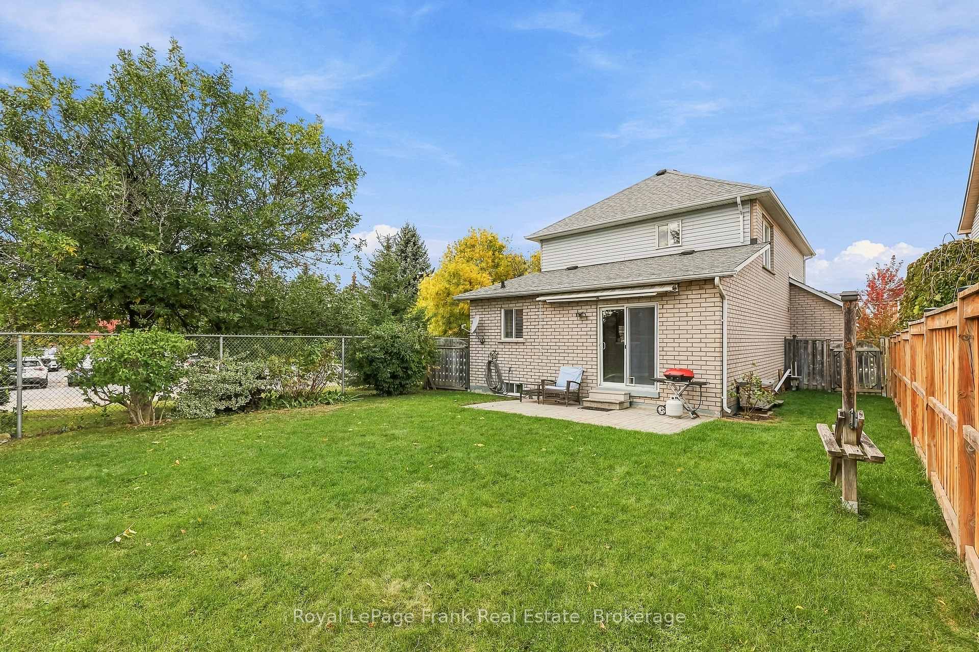 Photo 42 of 15 Sprucewood Crescent, Clarington, Bowmanville — HOMEH