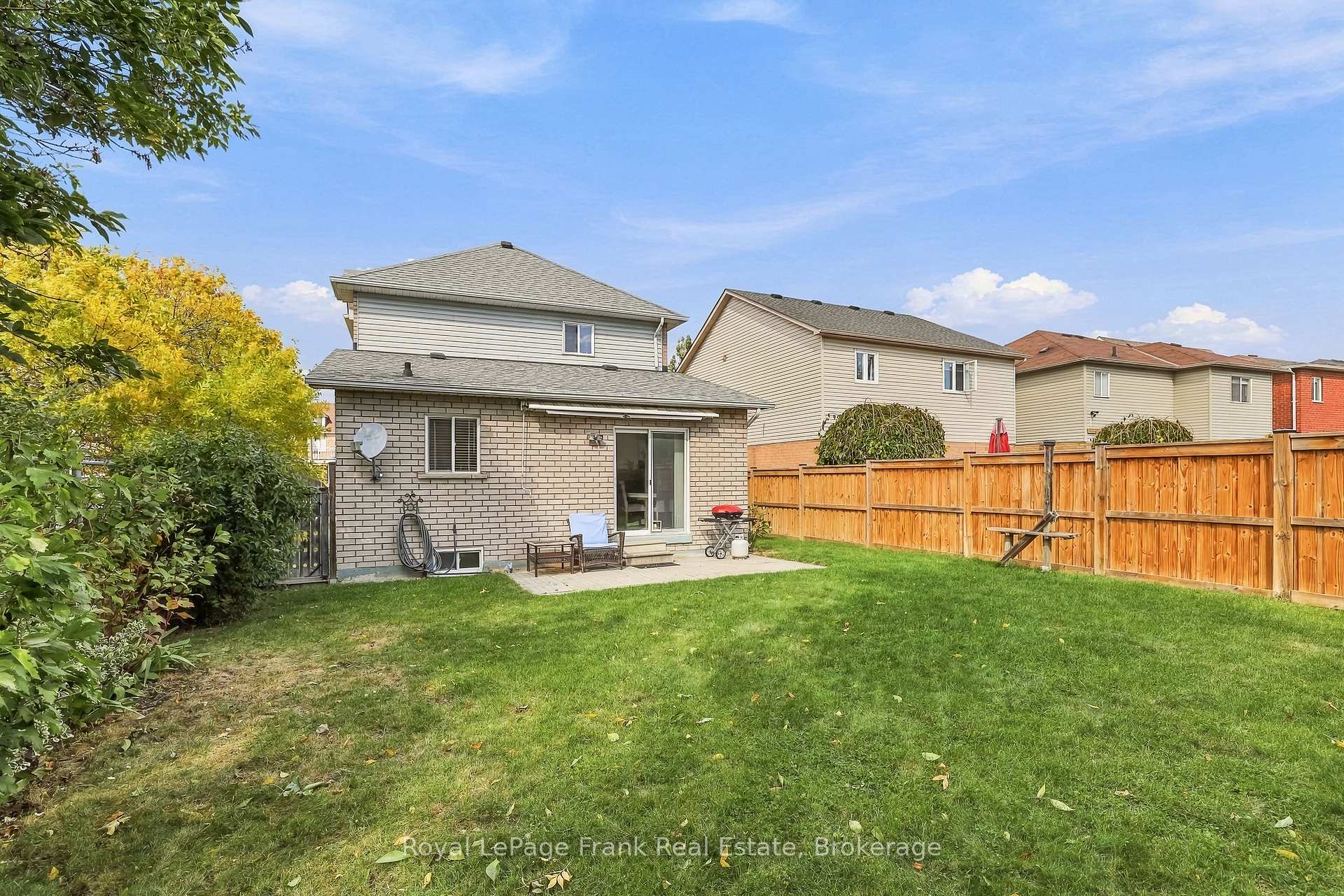 Photo 43 of 15 Sprucewood Crescent, Clarington, Bowmanville — HOMEH