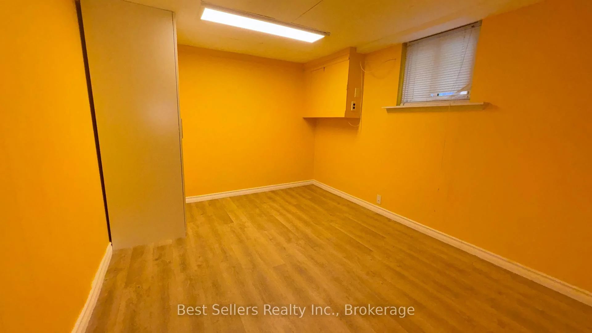 Photo 27 of Unit Main, 75 Vanbrugh Avenue, Scarborough, Birchcliffe-Cliffside — HOMEH