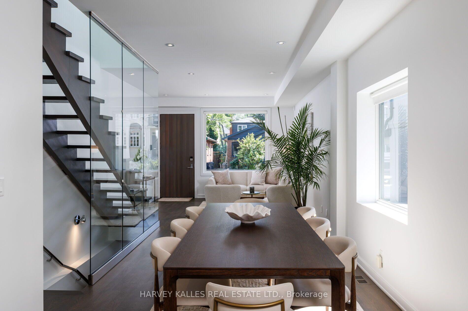Photo 10 of 128 Montgomery Avenue, Toronto, Yonge-Eglinton — HOMEH