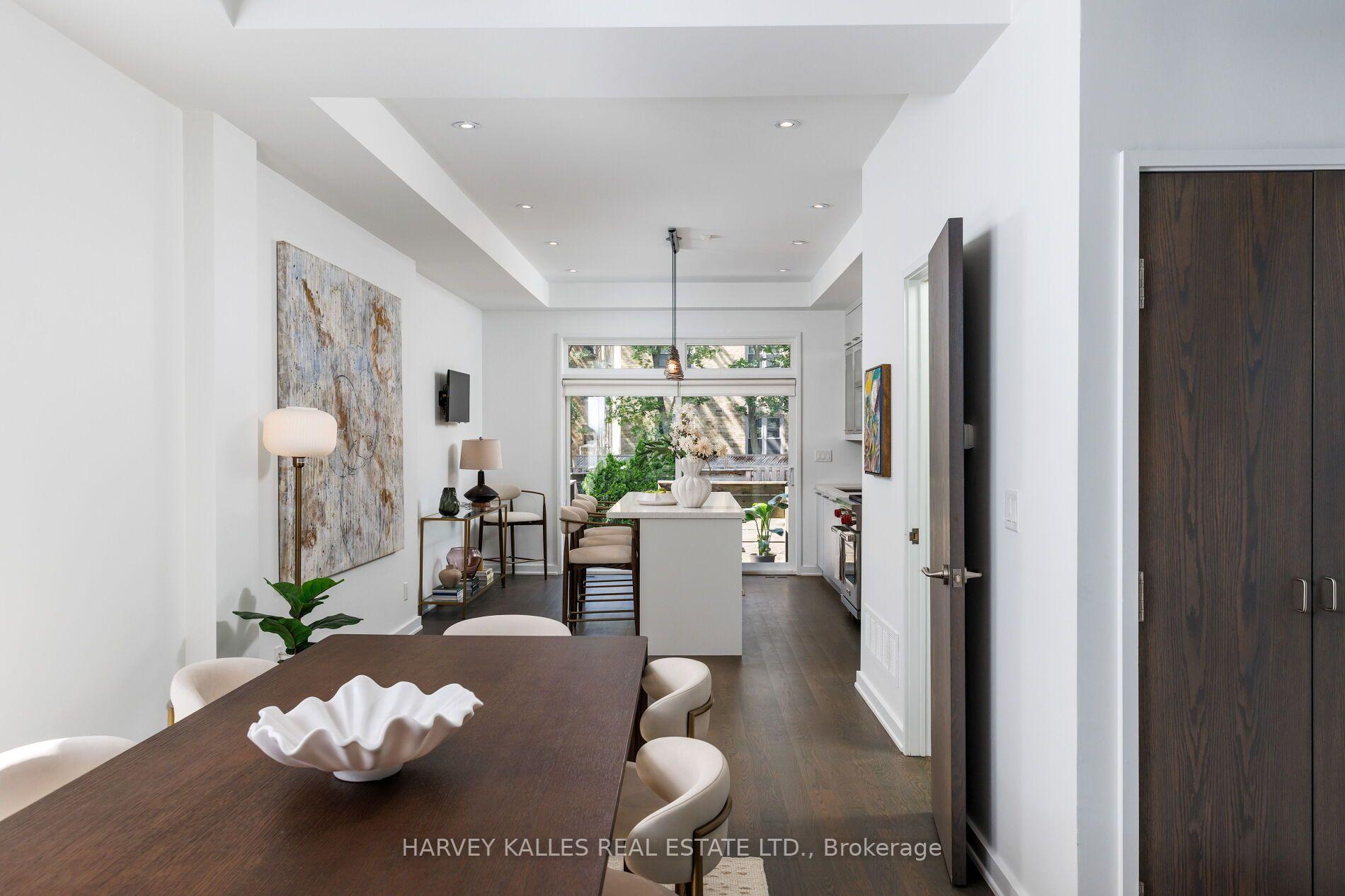 Photo 11 of 128 Montgomery Avenue, Toronto, Yonge-Eglinton — HOMEH
