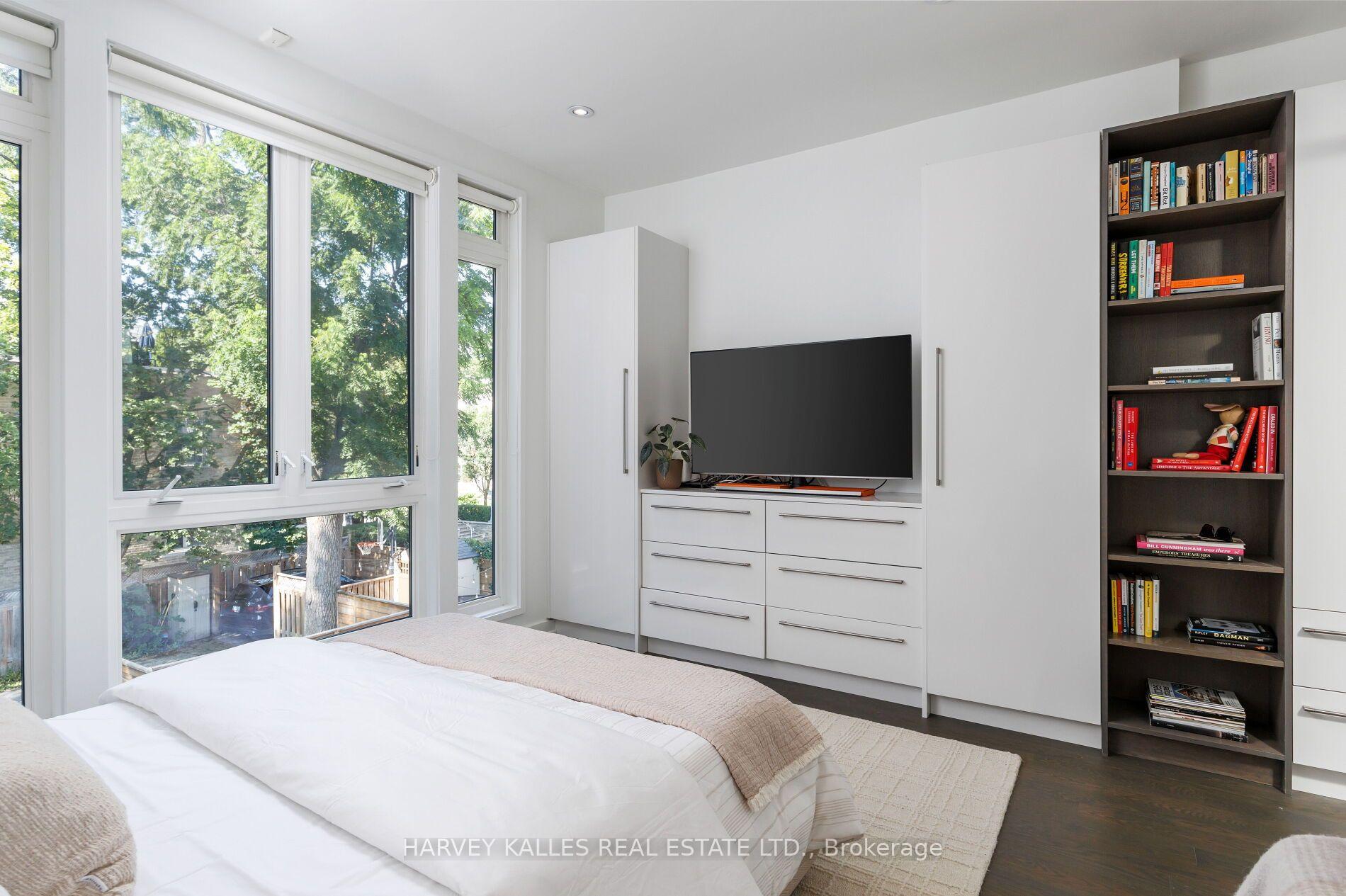 Photo 23 of 128 Montgomery Avenue, Toronto, Yonge-Eglinton — HOMEH