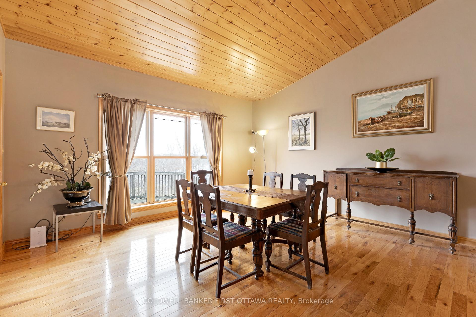 Photo 10 of 399 Grady Road E, Rideau Lakes, Rideau Lakes (North Crosby) Twp — HOMEH