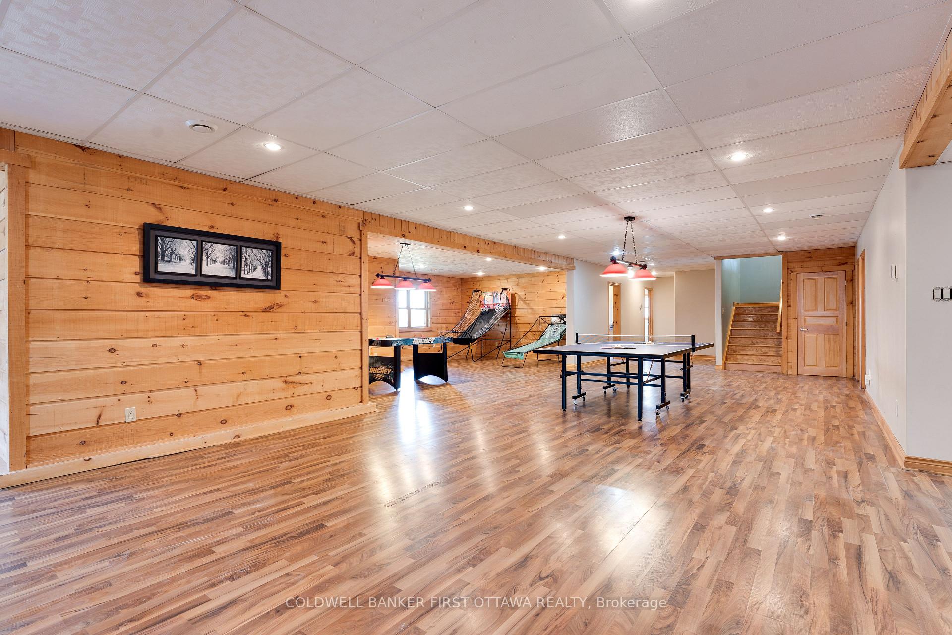 Photo 29 of 399 Grady Road E, Rideau Lakes, Rideau Lakes (North Crosby) Twp — HOMEH