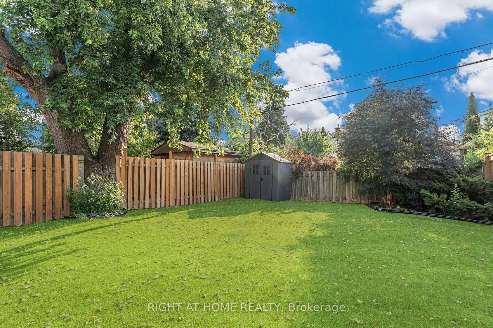 Photo 30 of 110 Cameron Avenue N, Hamilton, Homeside — HOMEH