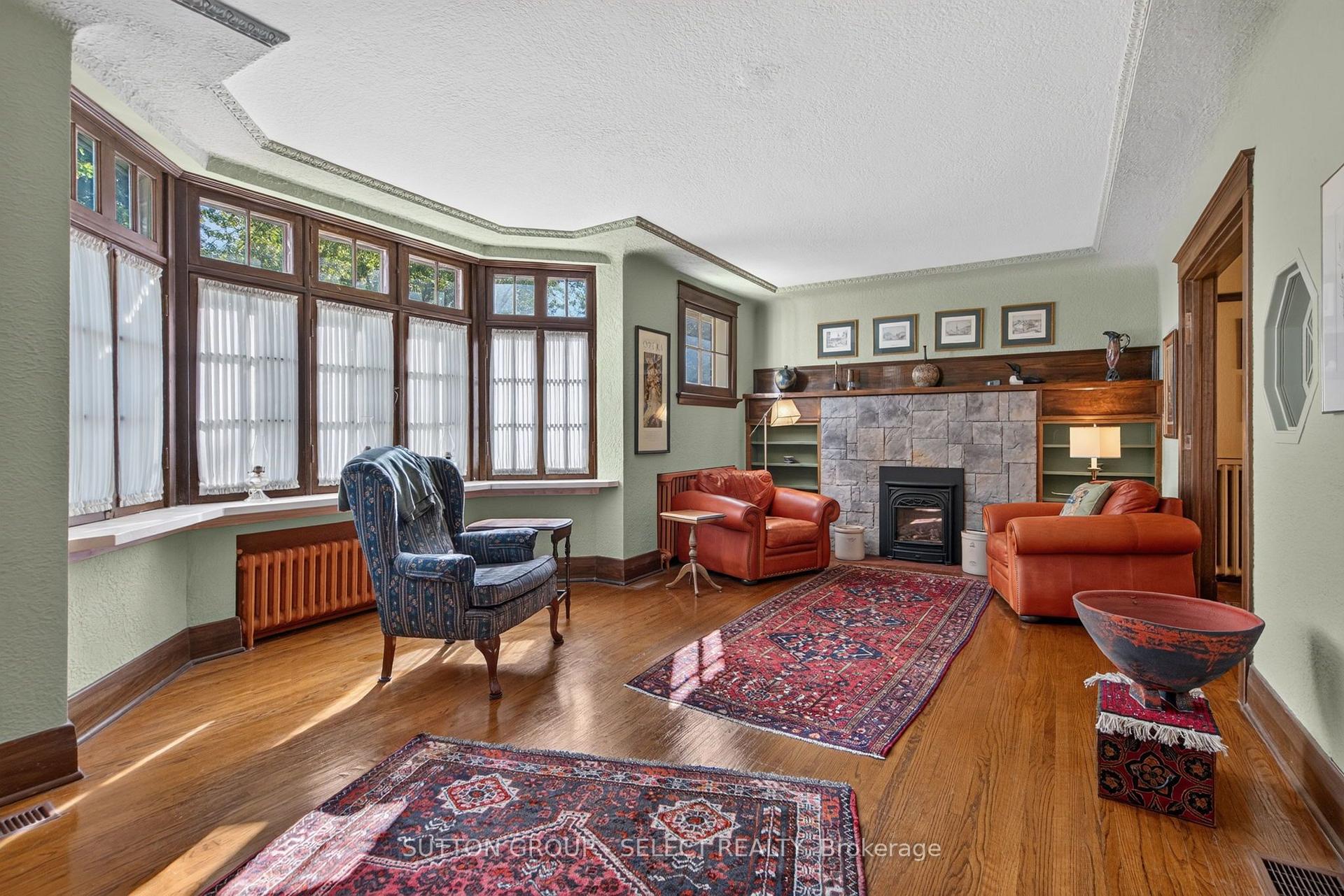 Photo 7 of 427 Wortley Road, London, South G — HOMEH