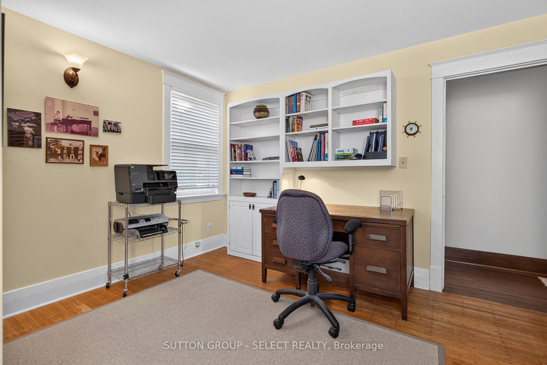 Photo 26 of 427 Wortley Road, London, South G — HOMEH