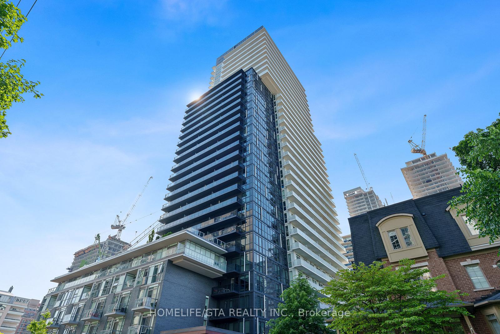 Photo of Unit 420, 101 Erskine Avenue