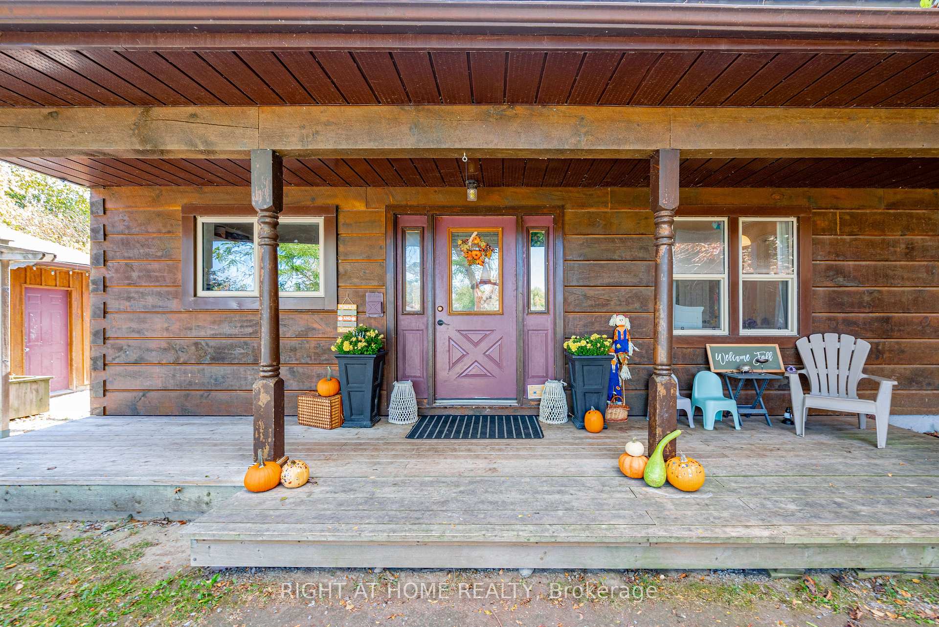 Photo 4 of 78 Hillside Drive, Kawartha Lakes, Mariposa — HOMEH