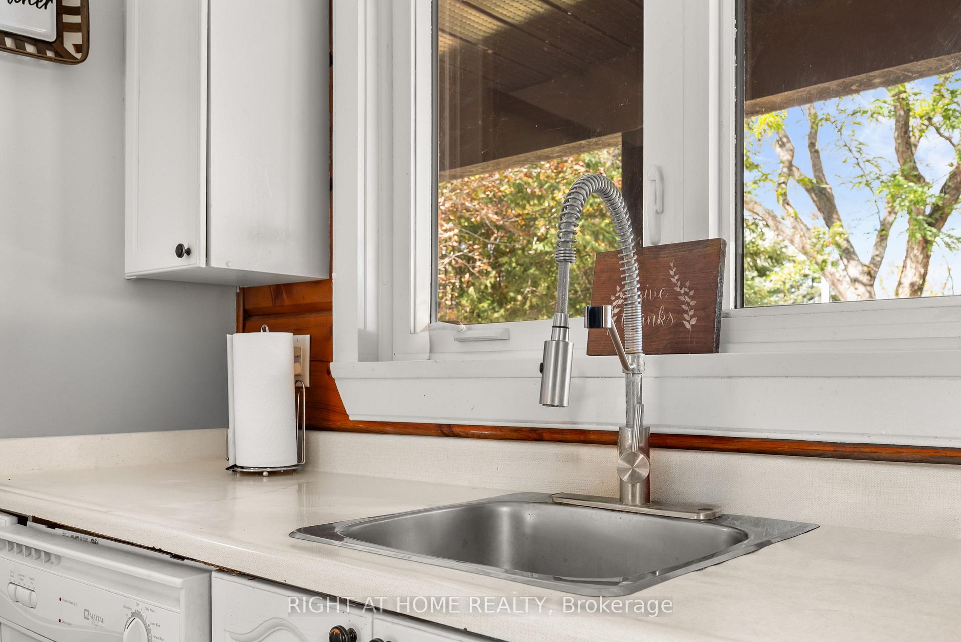 Photo 18 of 78 Hillside Drive, Kawartha Lakes, Mariposa — HOMEH