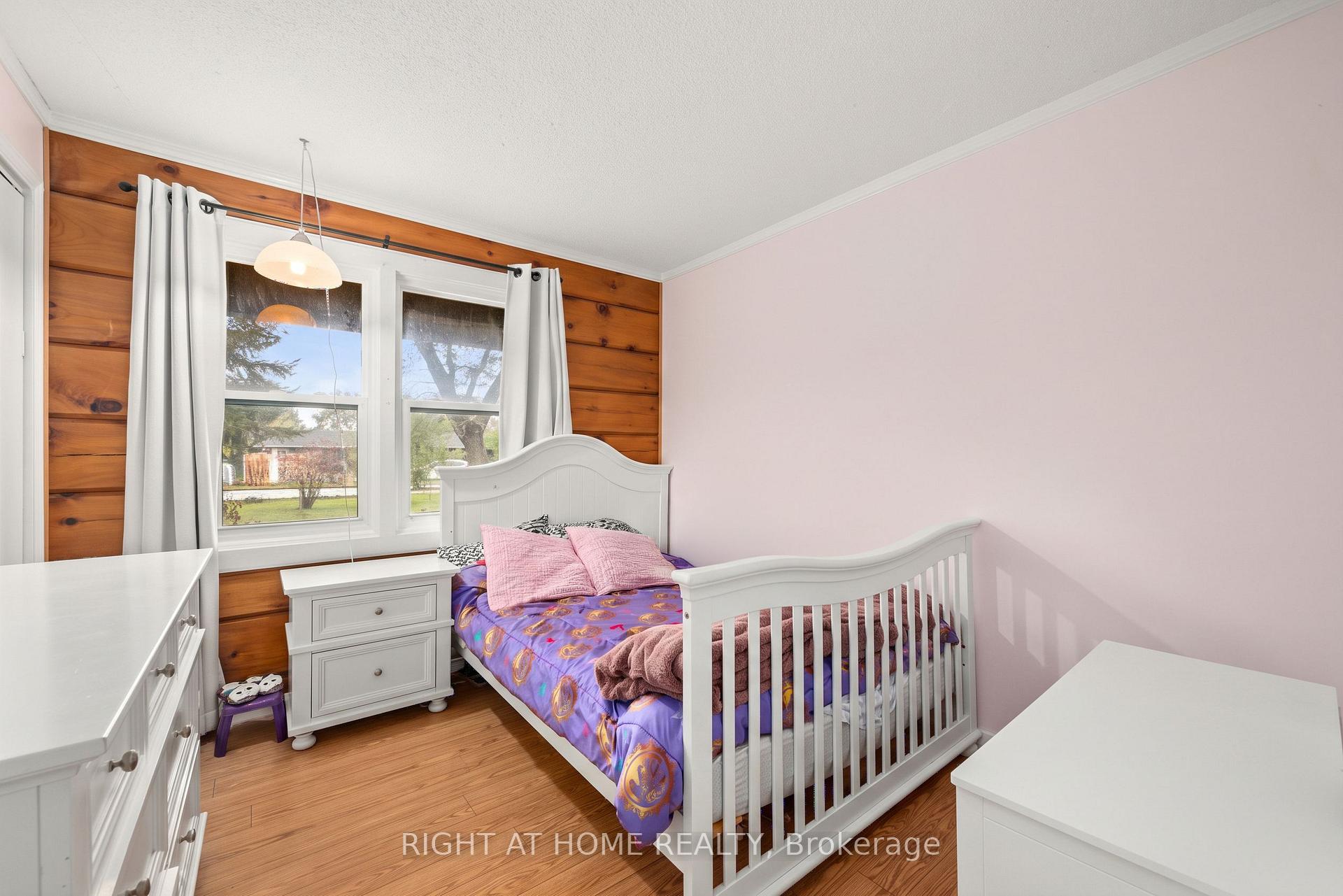 Photo 26 of 78 Hillside Drive, Kawartha Lakes, Mariposa — HOMEH