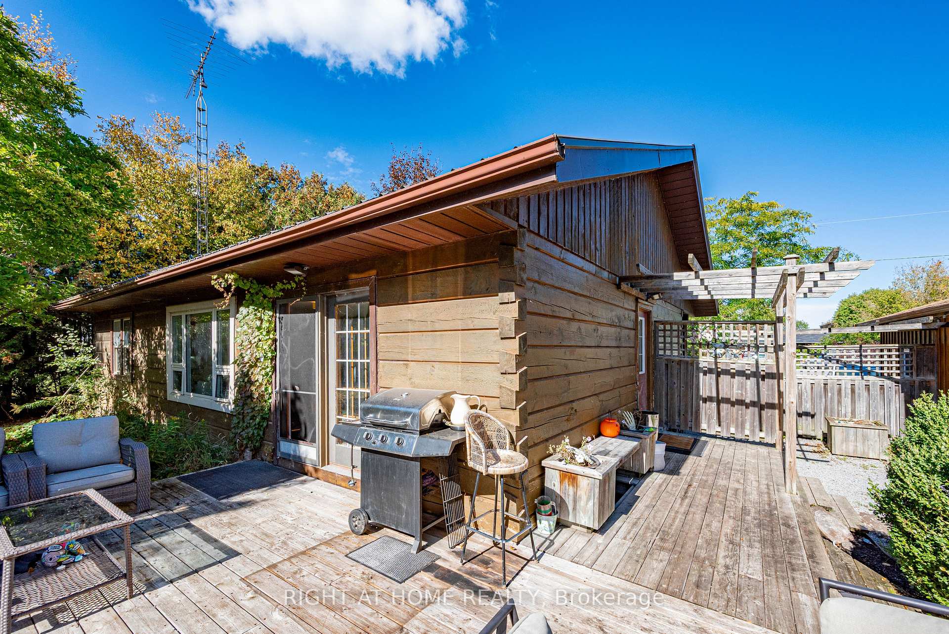 Photo 39 of 78 Hillside Drive, Kawartha Lakes, Mariposa — HOMEH