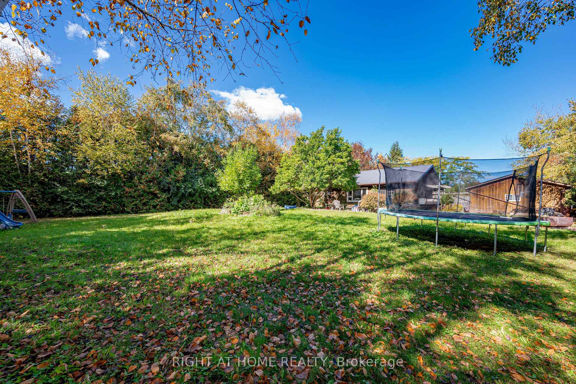 Photo 44 of 78 Hillside Drive, Kawartha Lakes, Mariposa — HOMEH
