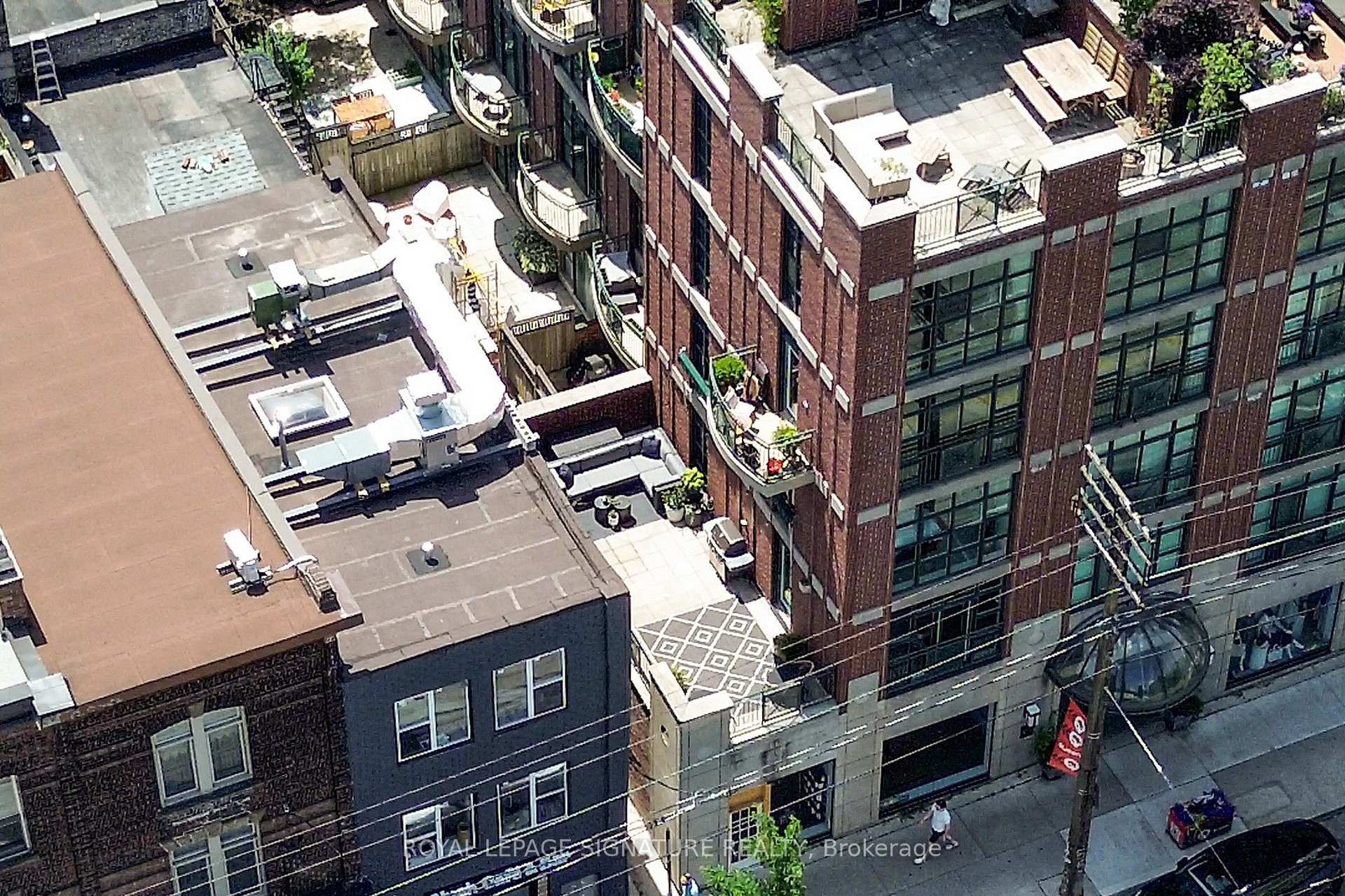Photo 2 of Unit 231, 901 Queen Street W, Toronto, Niagara — HOMEH