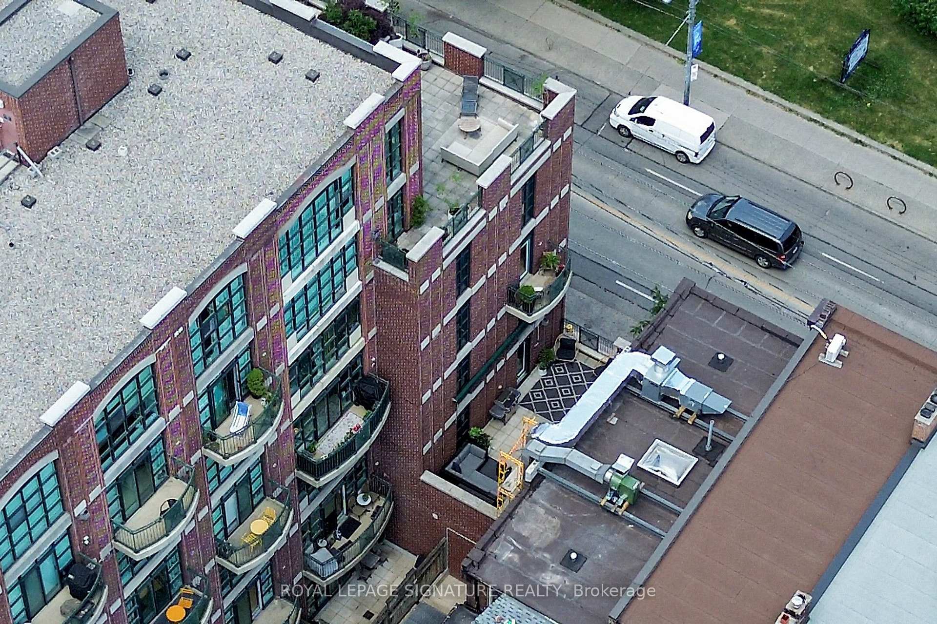 Photo 3 of Unit 231, 901 Queen Street W, Toronto, Niagara — HOMEH