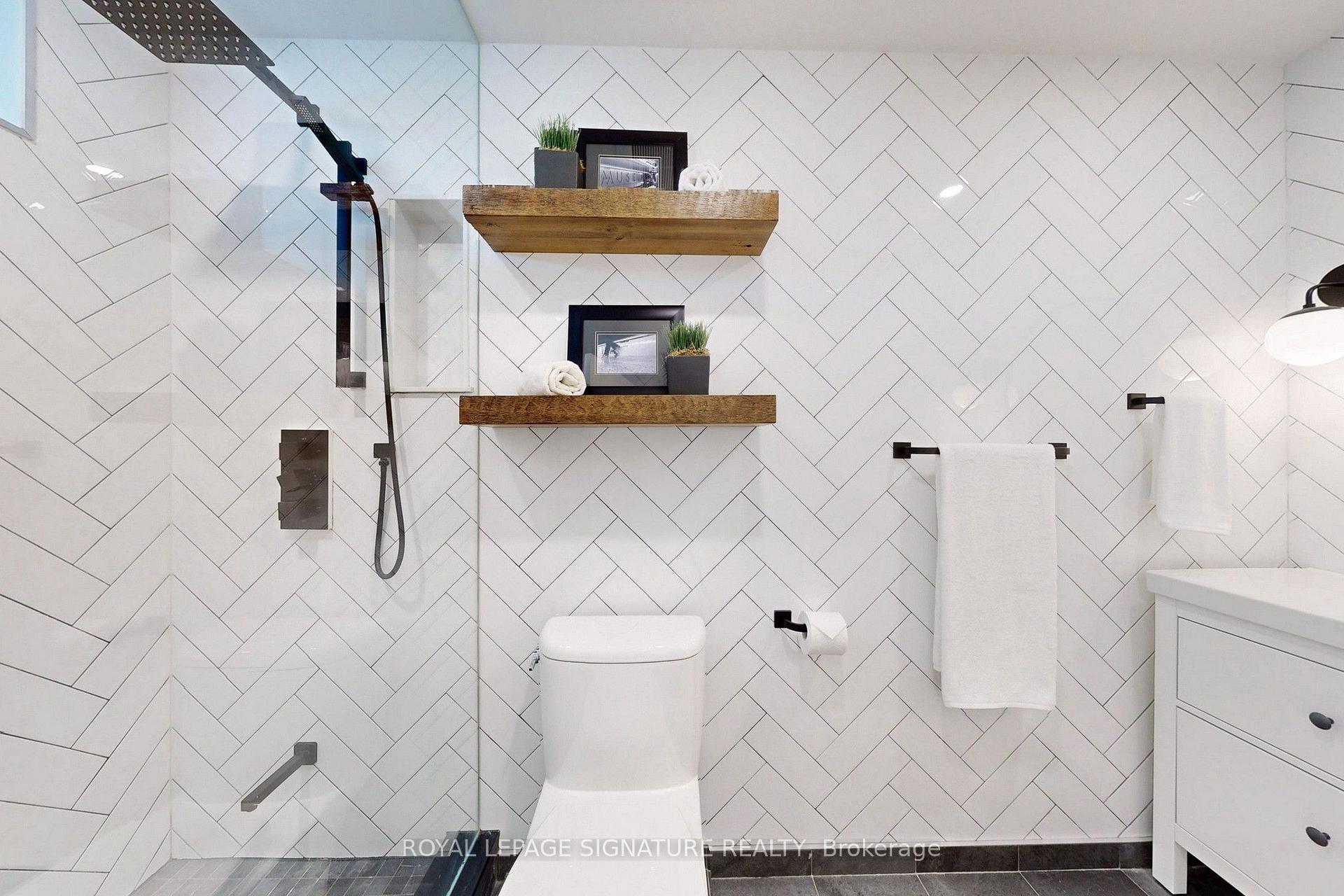 Photo 31 of Unit 231, 901 Queen Street W, Toronto, Niagara — HOMEH