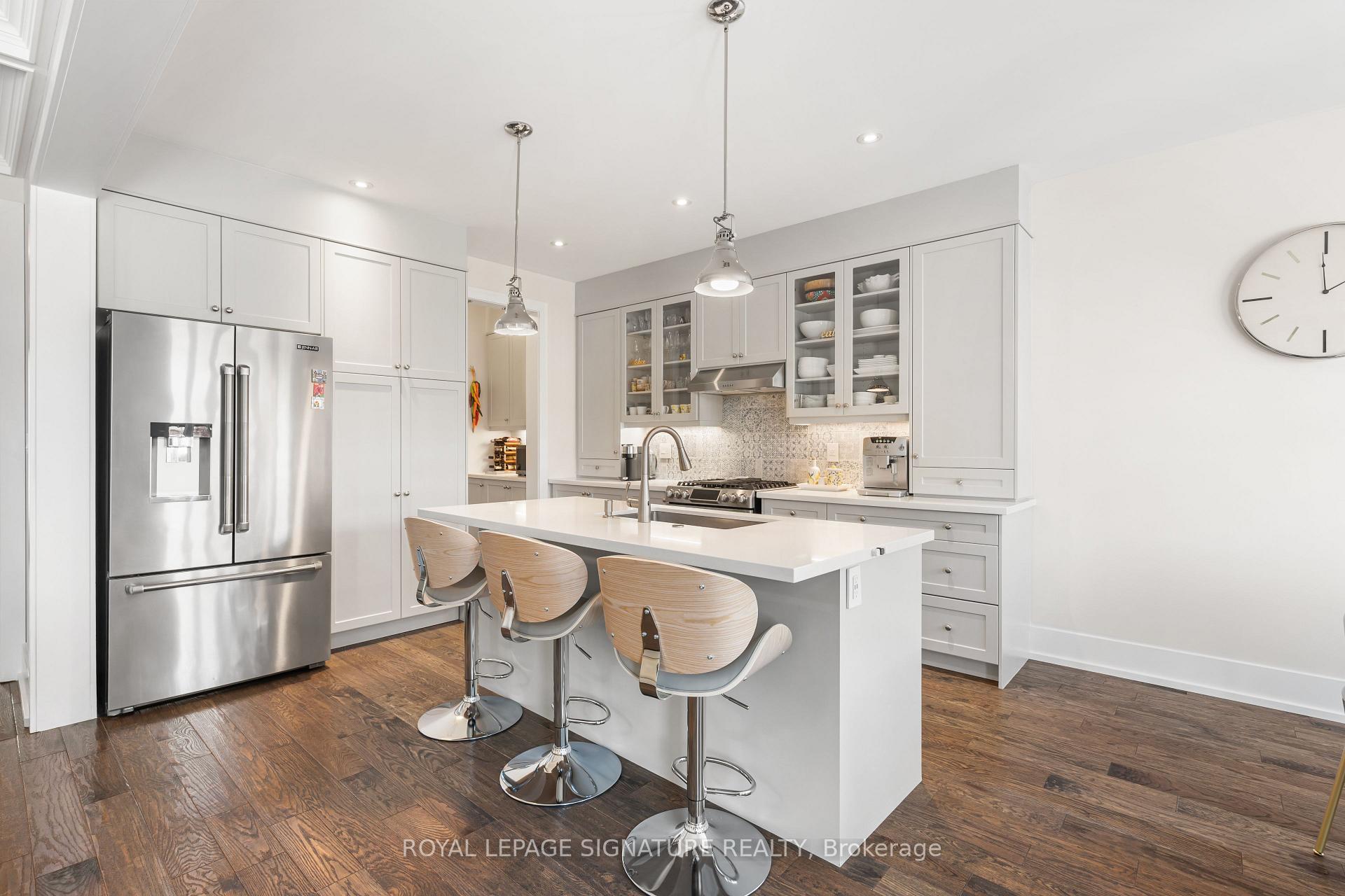 Photo 13 of 26 Marks Road, Springwater, Centre Vespra — HOMEH