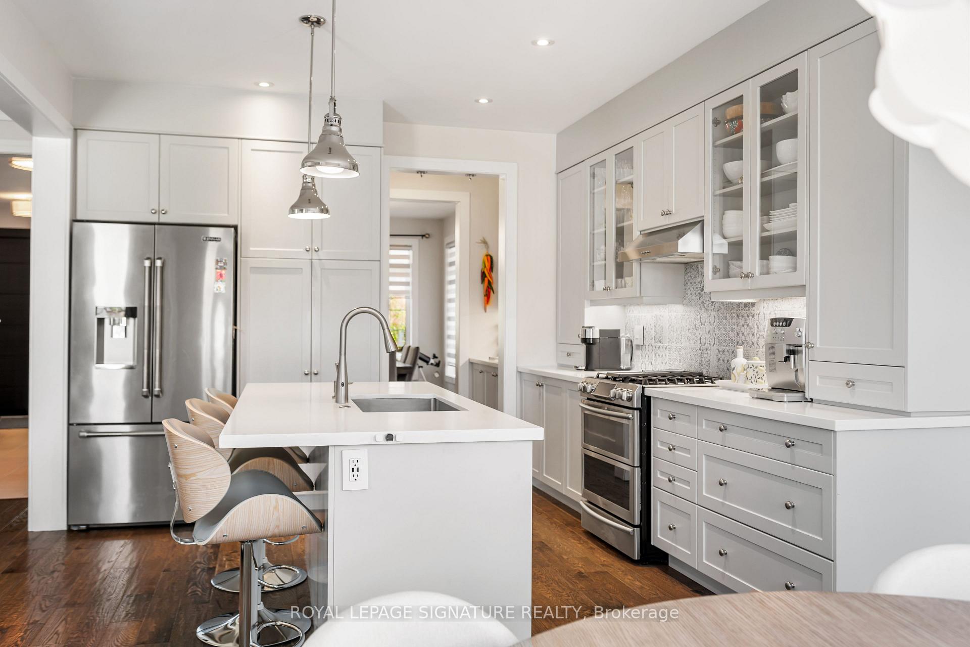 Photo 14 of 26 Marks Road, Springwater, Centre Vespra — HOMEH