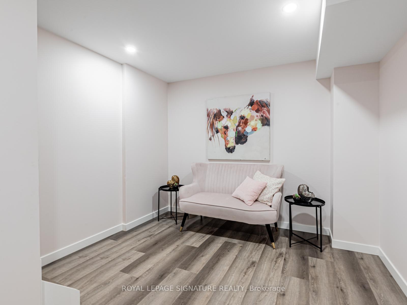 Photo 31 of 26 Marks Road, Springwater, Centre Vespra — HOMEH