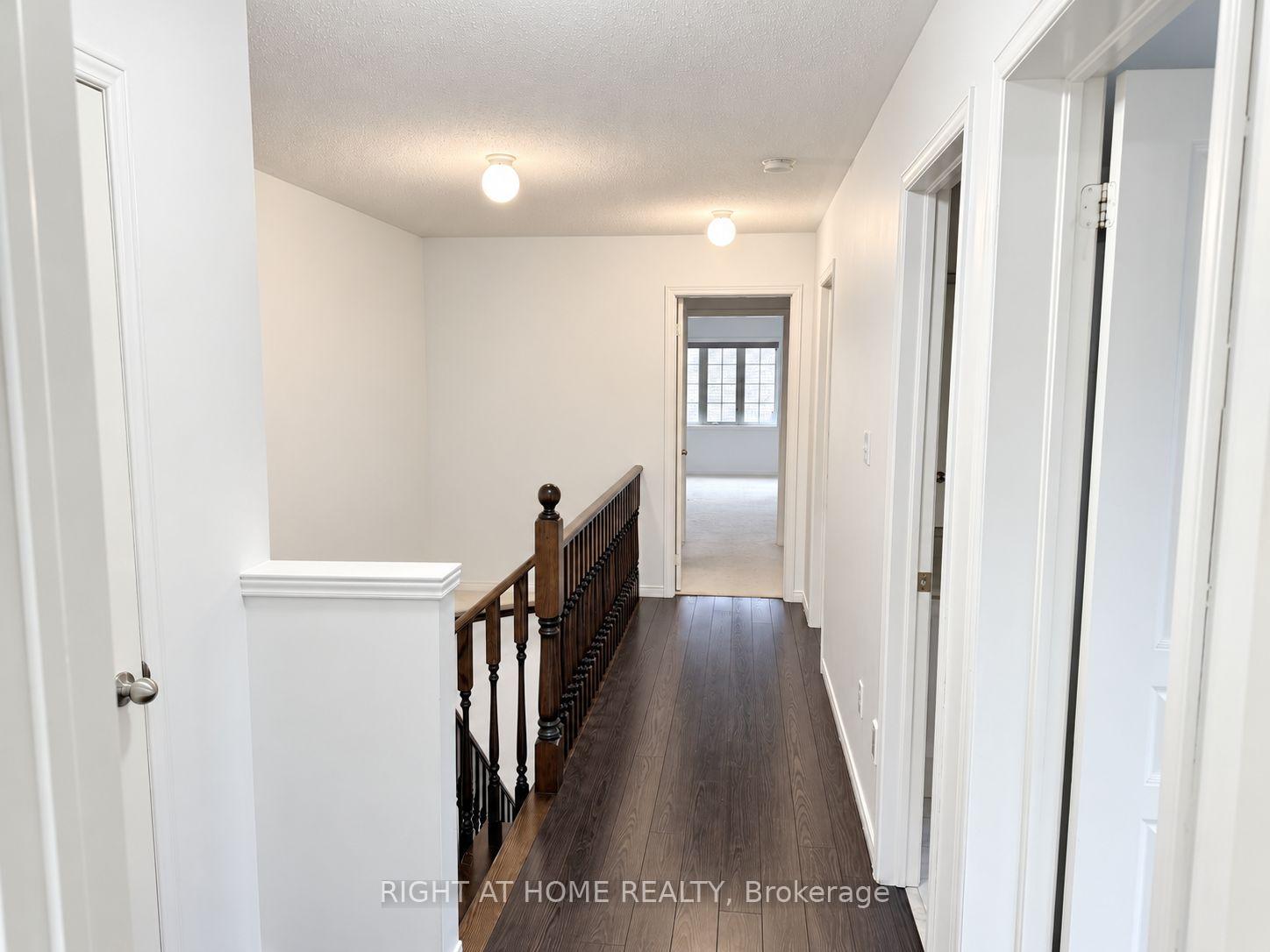 Photo 9 of 1260 Mccron Crescent, Newmarket, Stonehaven-Wyndham — HOMEH