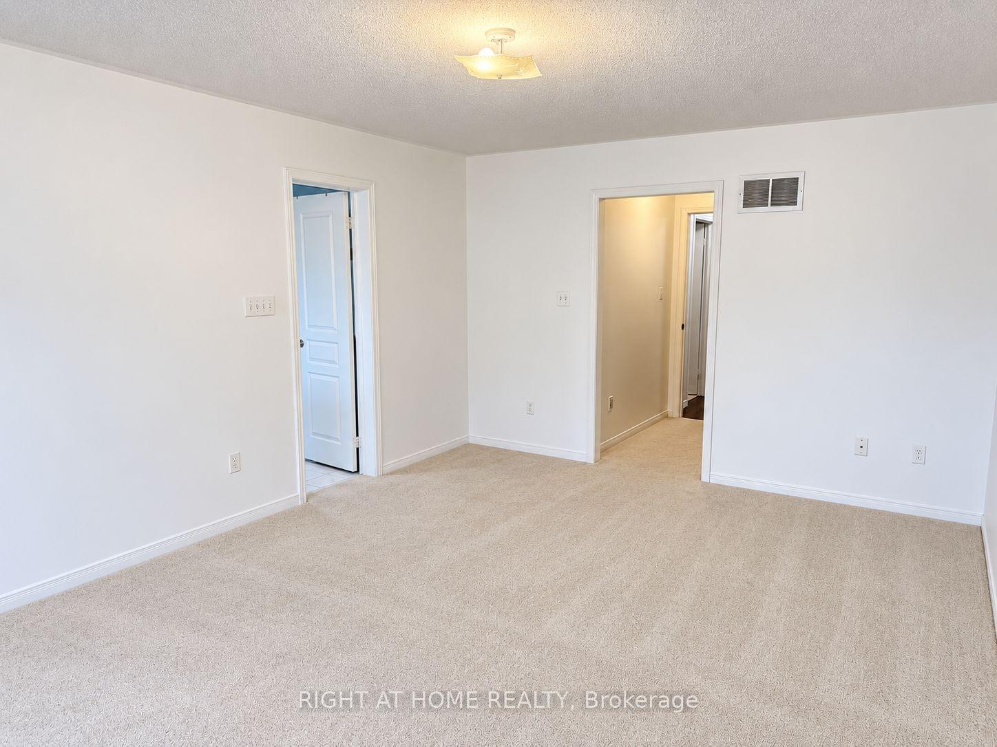 Photo 11 of 1260 Mccron Crescent, Newmarket, Stonehaven-Wyndham — HOMEH