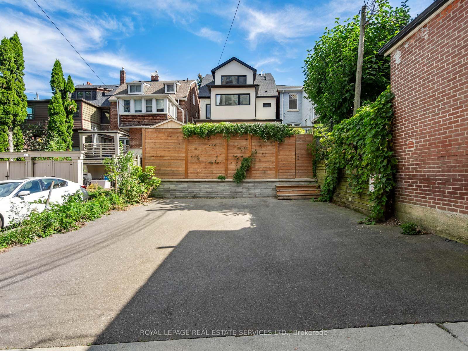 Photo 48 of 374 Spadina Road, Toronto, Forest Hill South — HOMEH