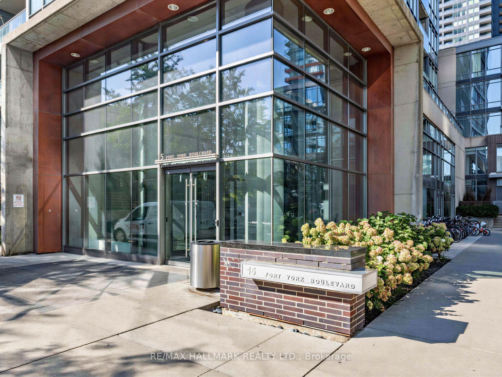 Front of Unit 505, 15 Fort York Boulevard