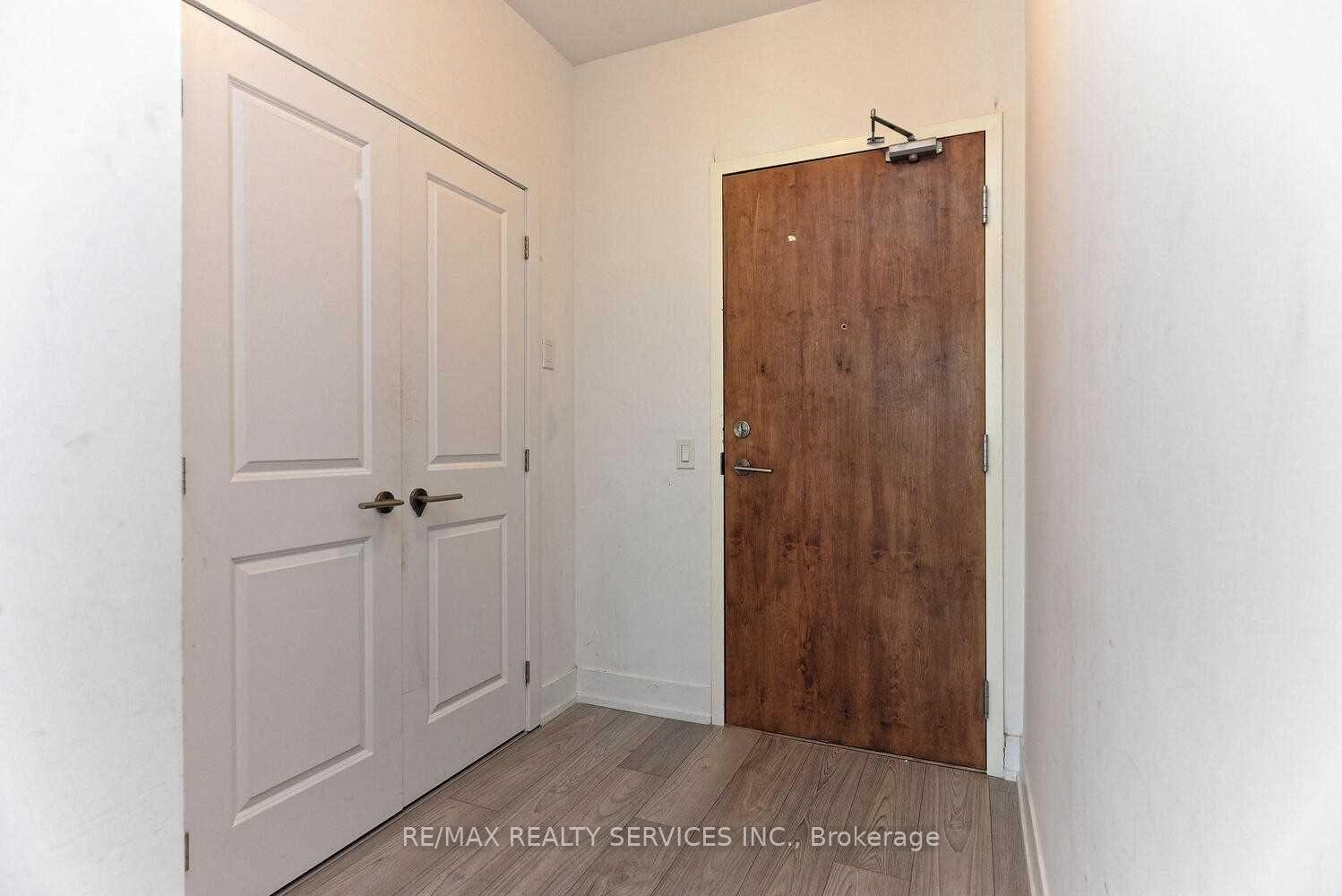 Photo 10 of Unit PH03, 1215 Bayly Street, Pickering, Bay Ridges — HOMEH