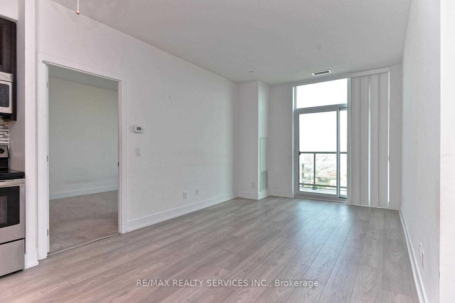 Photo 12 of Unit PH03, 1215 Bayly Street, Pickering, Bay Ridges — HOMEH