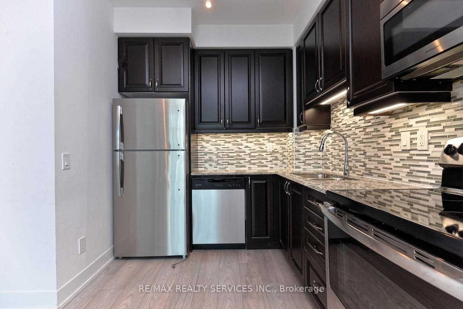 Photo 15 of Unit PH03, 1215 Bayly Street, Pickering, Bay Ridges — HOMEH