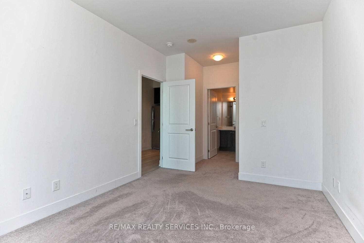 Photo 18 of Unit PH03, 1215 Bayly Street, Pickering, Bay Ridges — HOMEH