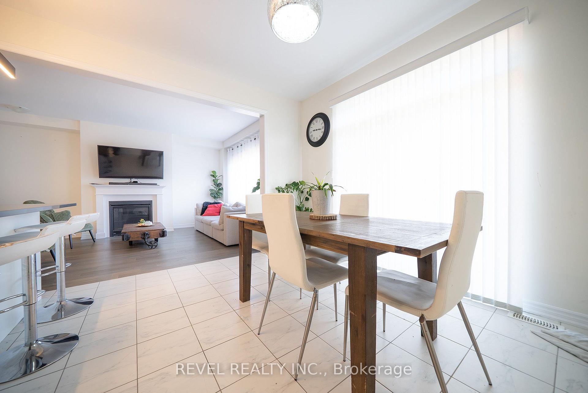 Photo 10 of 64 Holder Drive, Brantford, Empire South — HOMEH