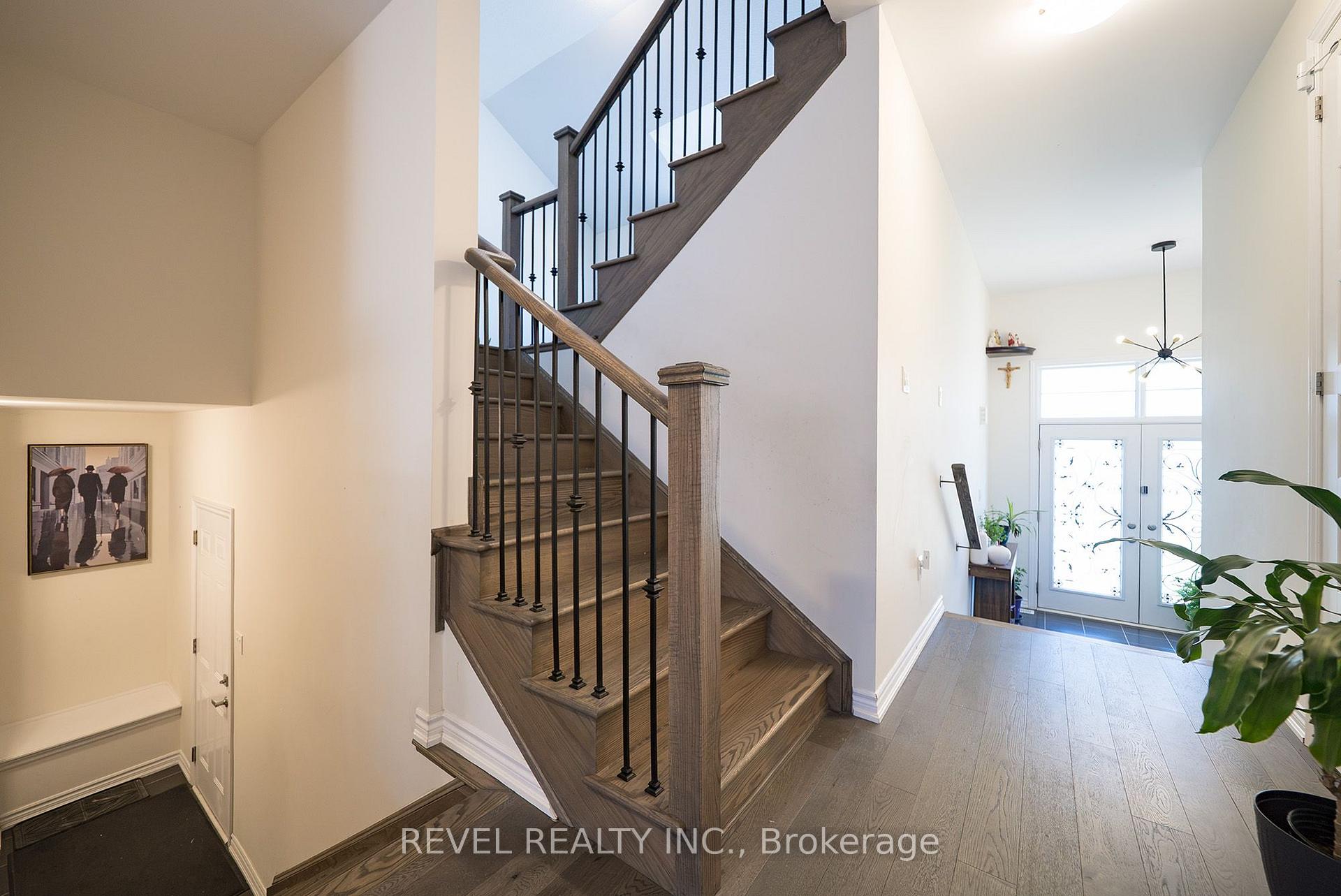 Photo 12 of 64 Holder Drive, Brantford, Empire South — HOMEH
