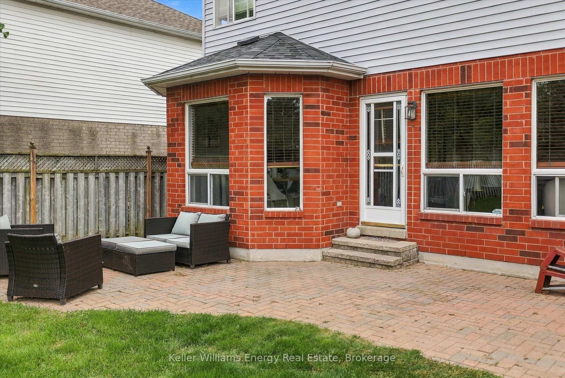 Photo 47 of 89 Robert Adams Drive, Clarington, Courtice — HOMEH